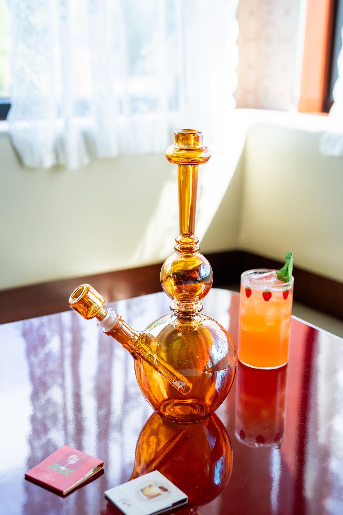 Champagne Bubbles Bong