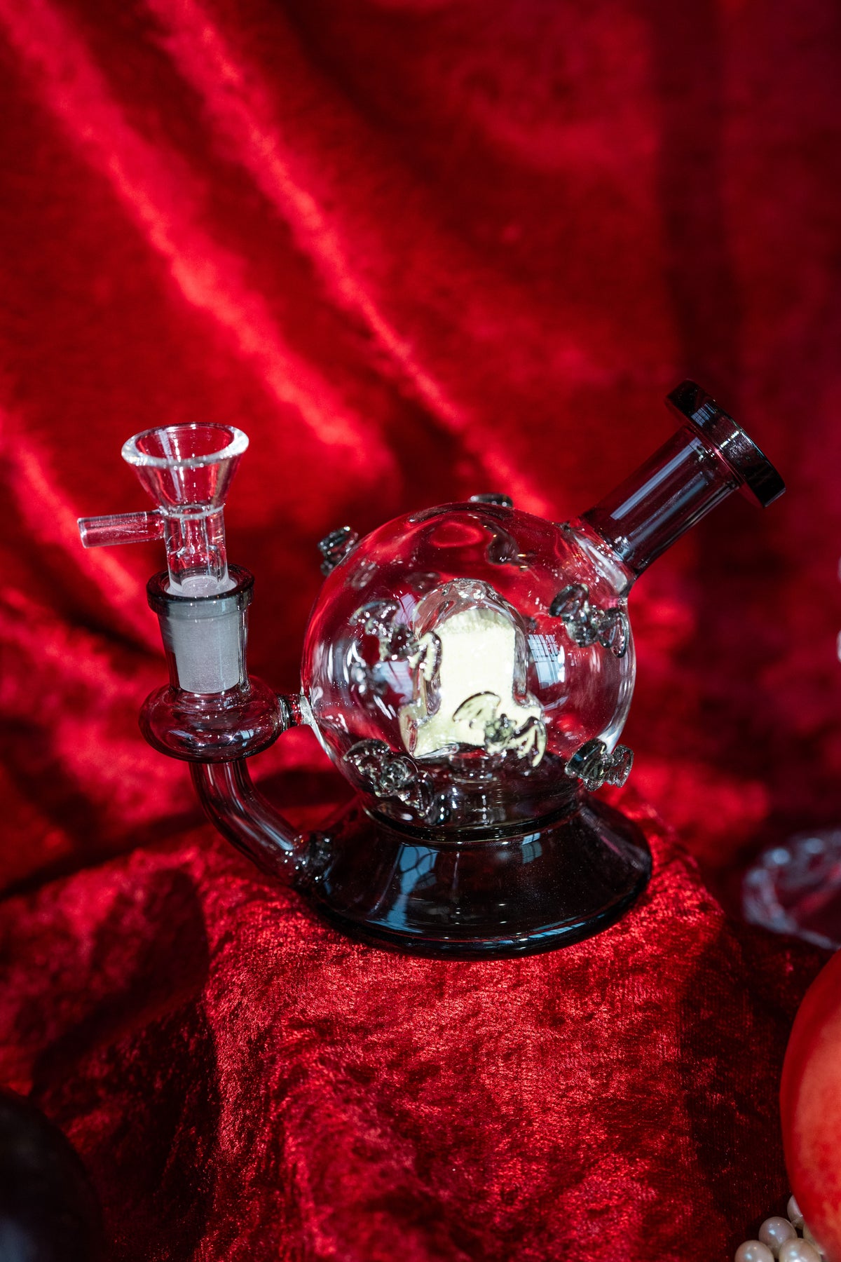 Graveyard Orb Bong