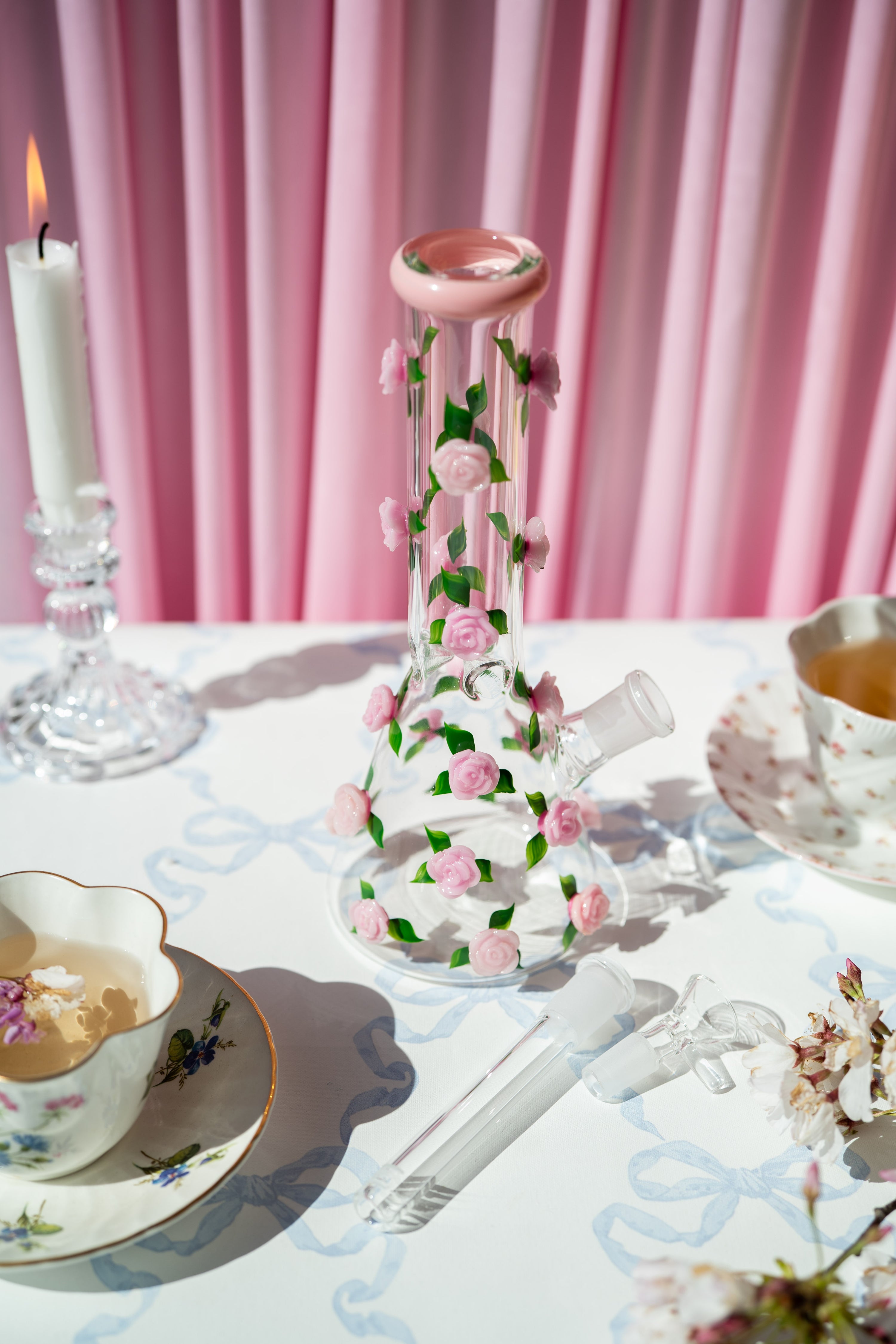 Rosette Beaker Bong