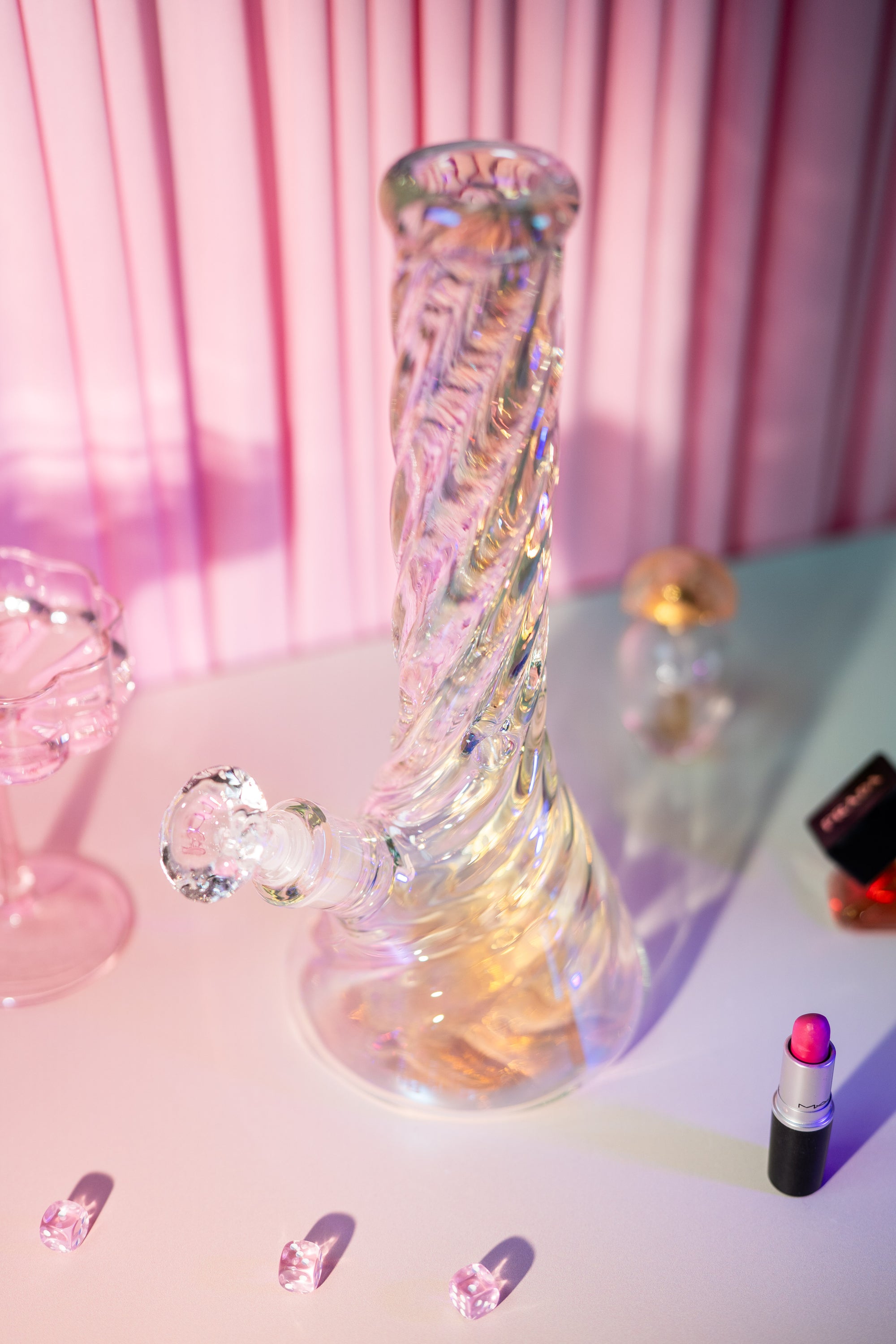 Day Dreamer Beaker Bong