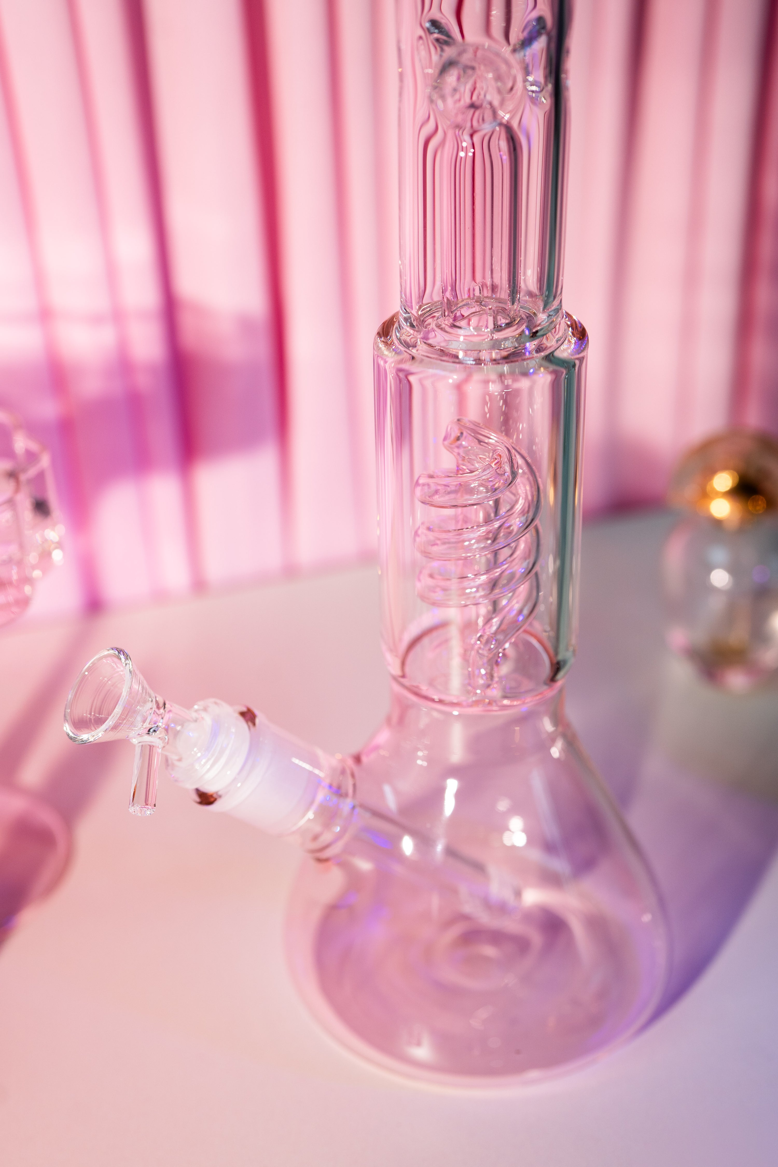 Bippity Boppity Beaker Bong- Pink