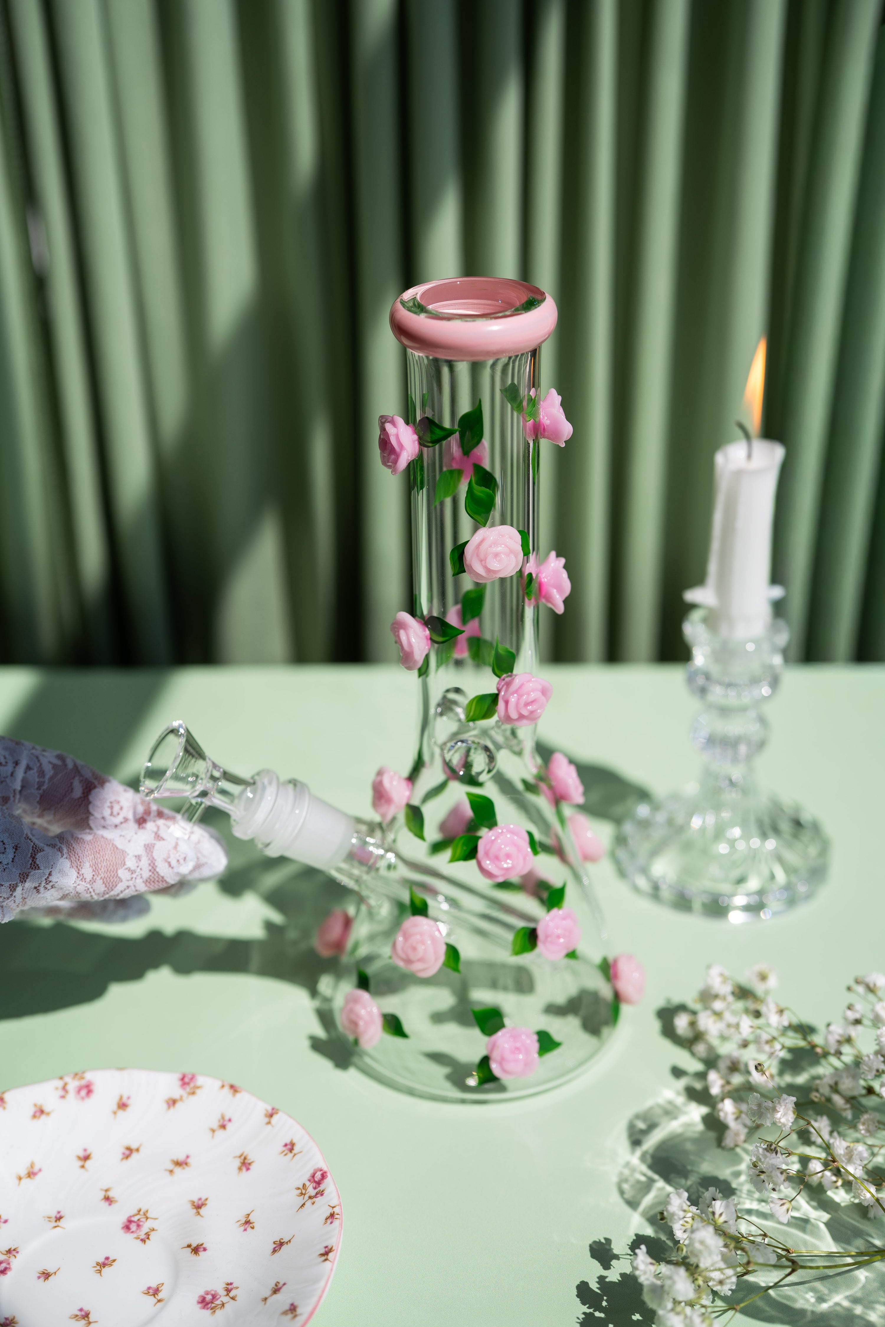 Rosette Beaker Bong