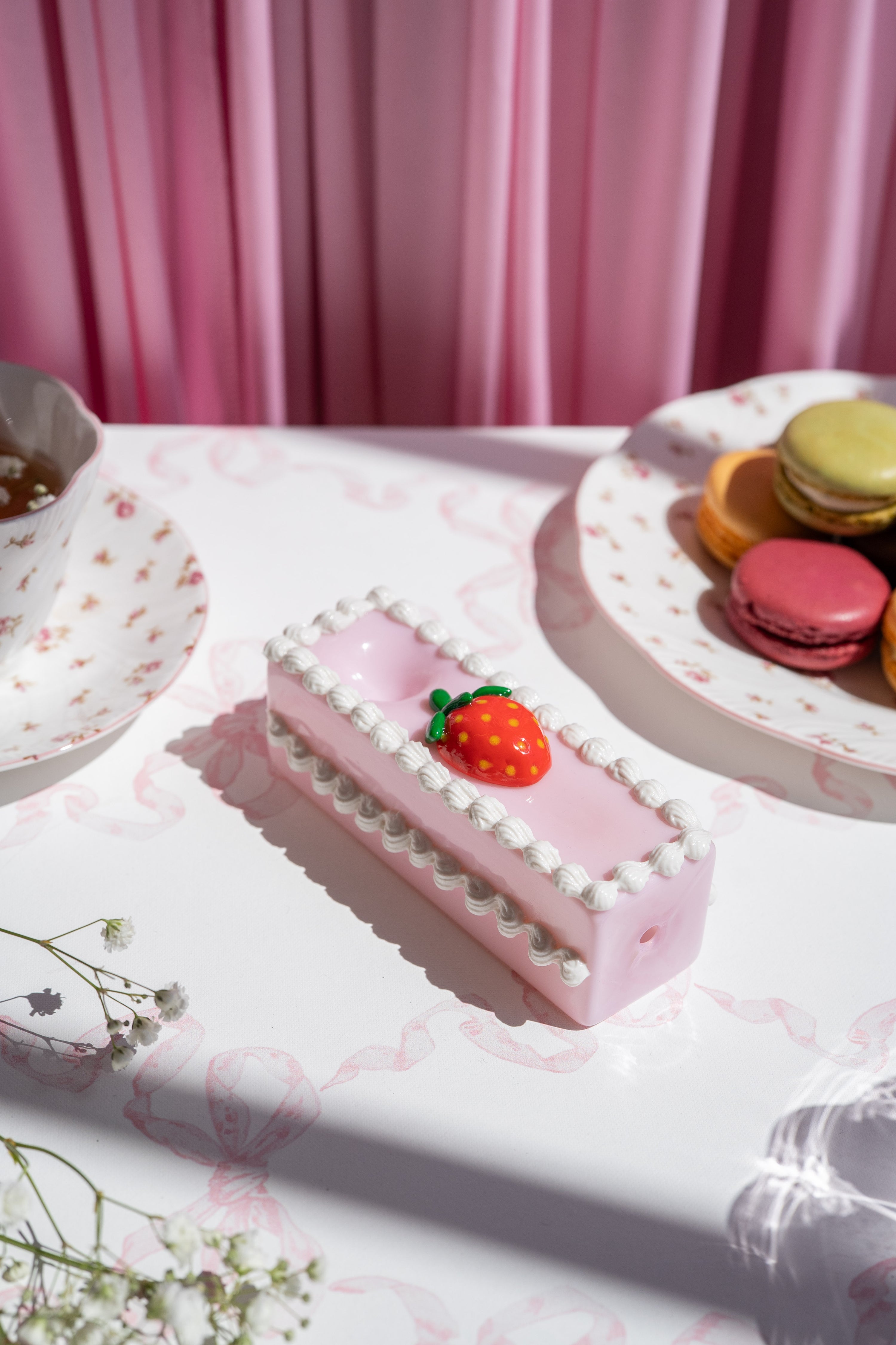 Petit Four Pipe