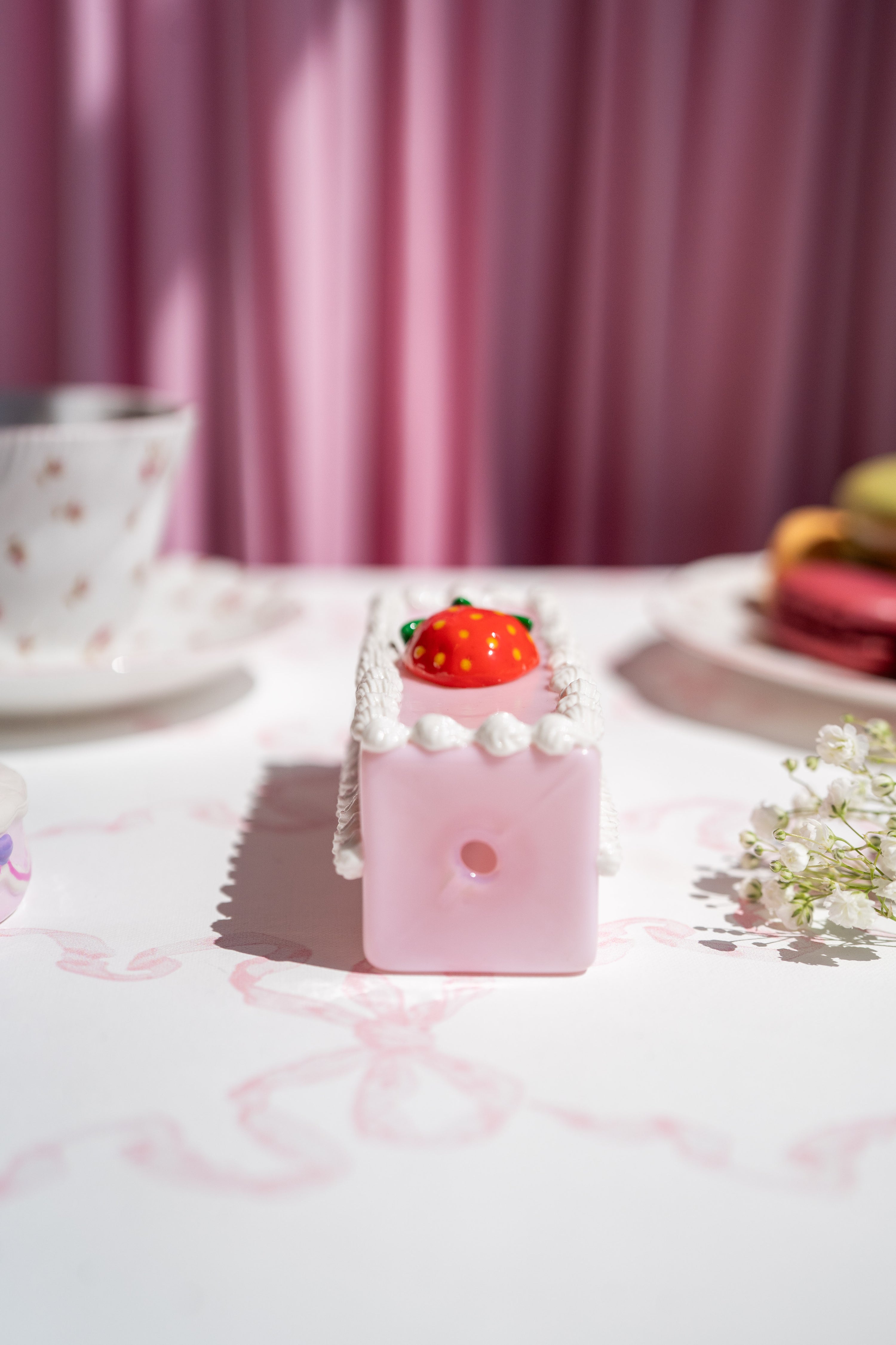 Petit Four Pipe