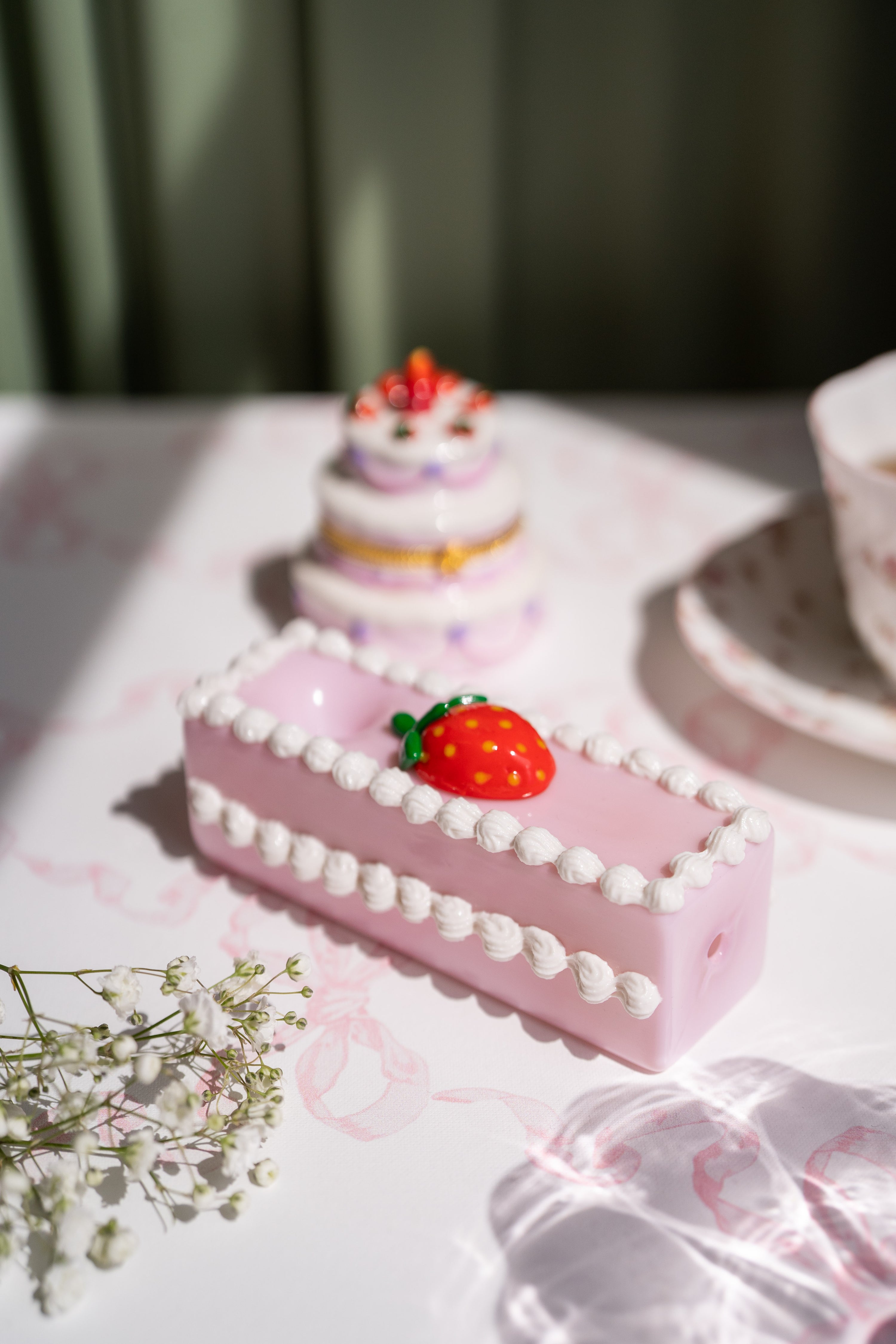 Petit Four Pipe