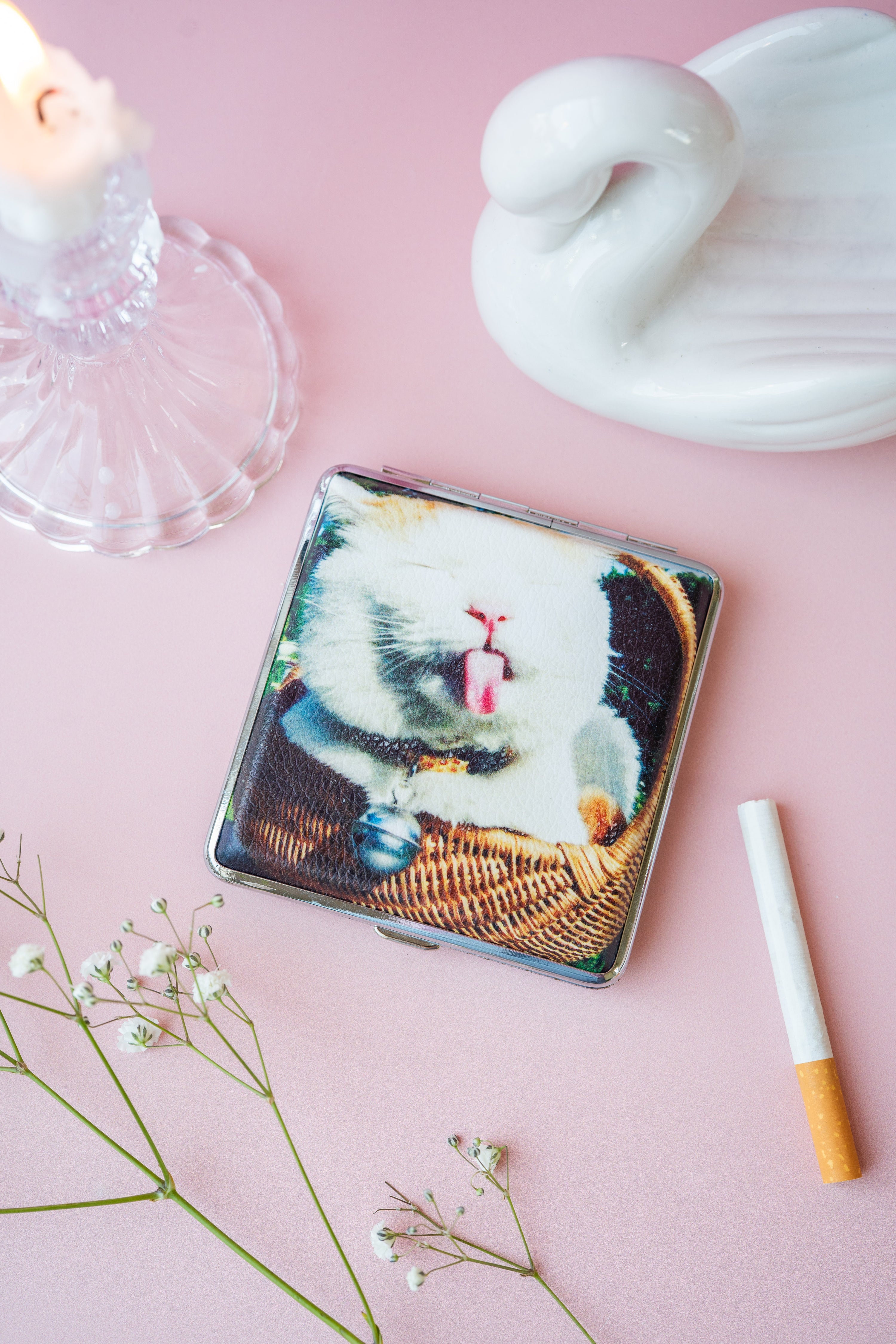 Cat in a Basket Cig Case