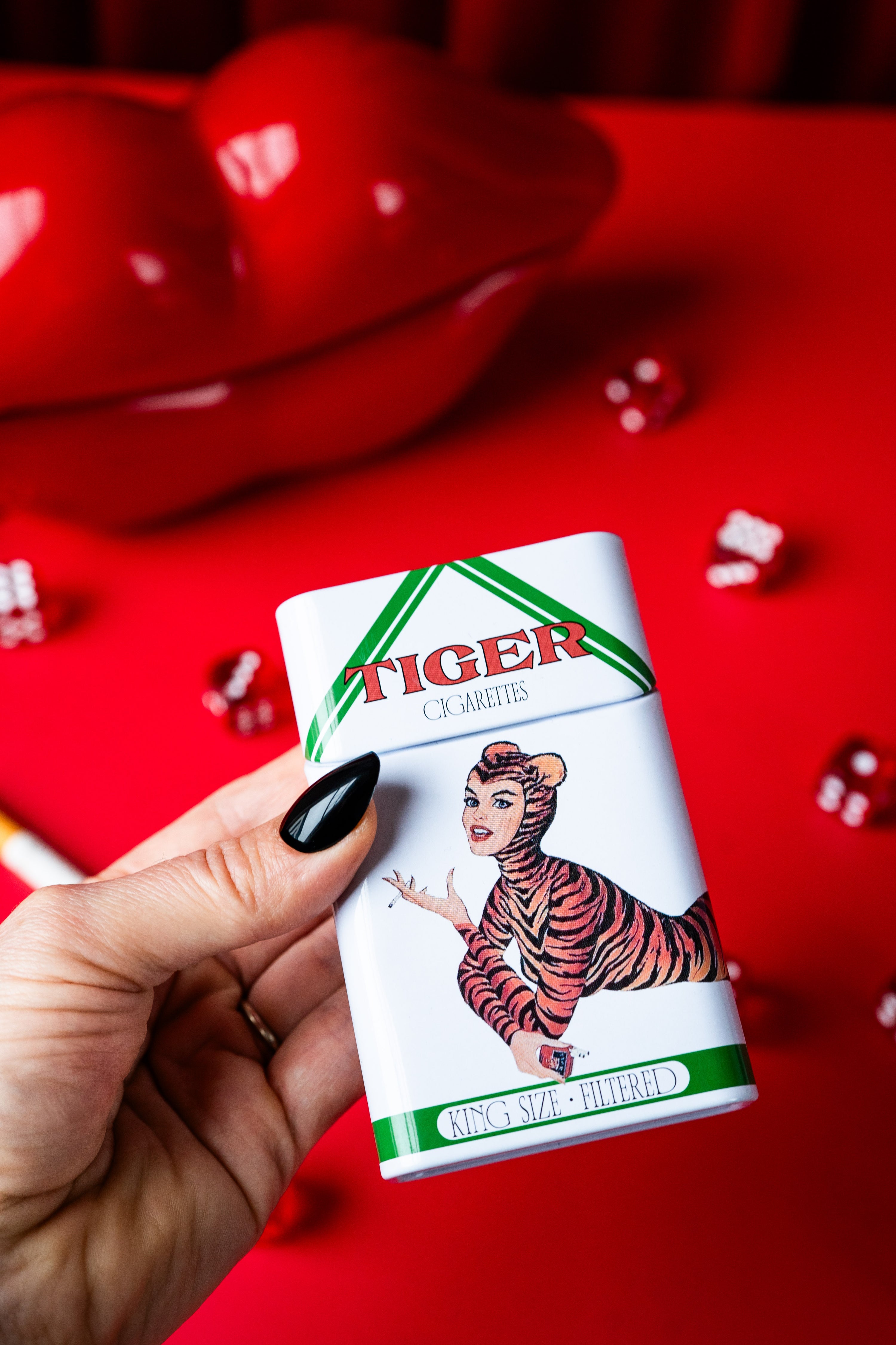 Tin Cig Case- Tiger
