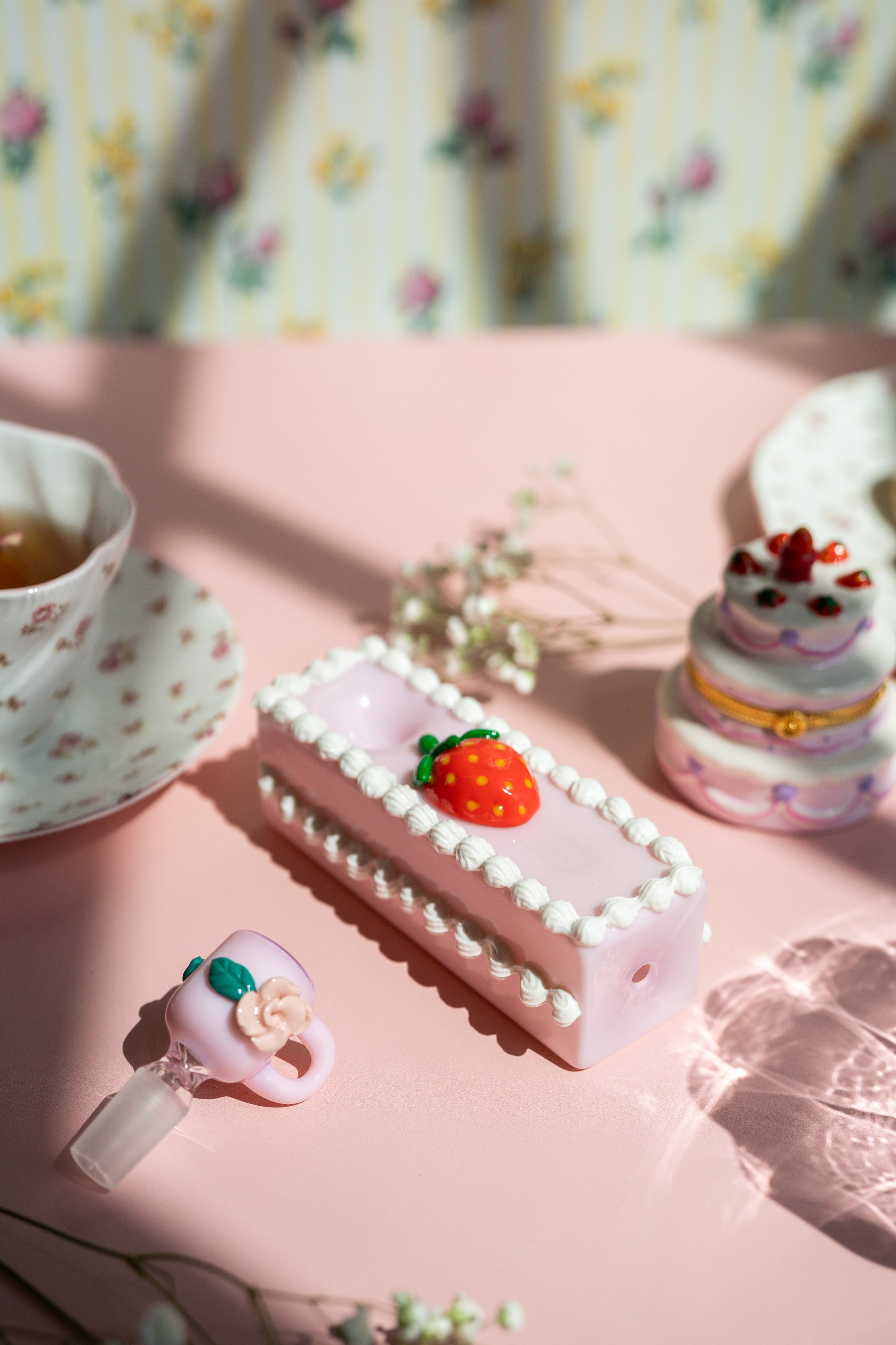 Petit Four Pipe