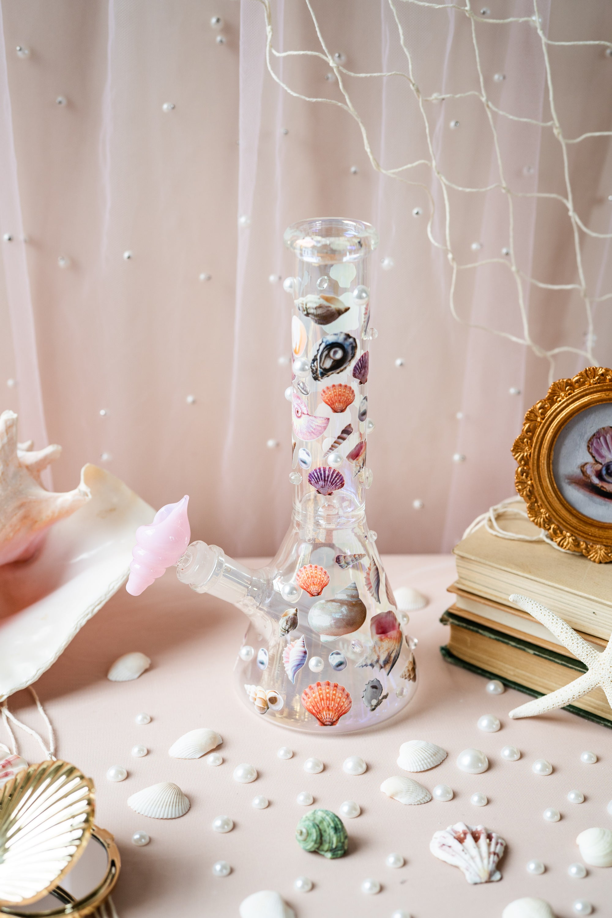 Shell Collection Beaker Bong