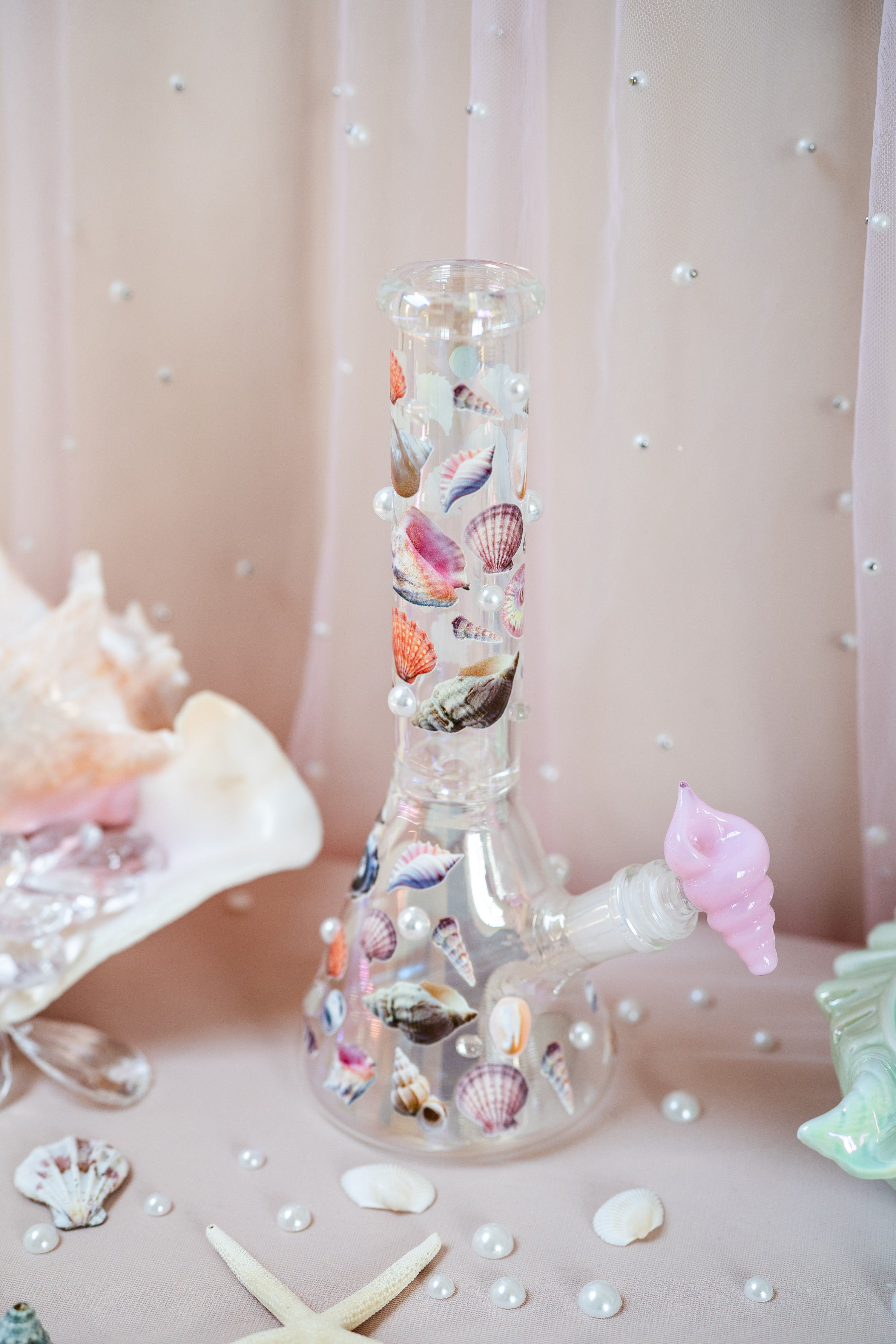 Shell Collection Beaker Bong