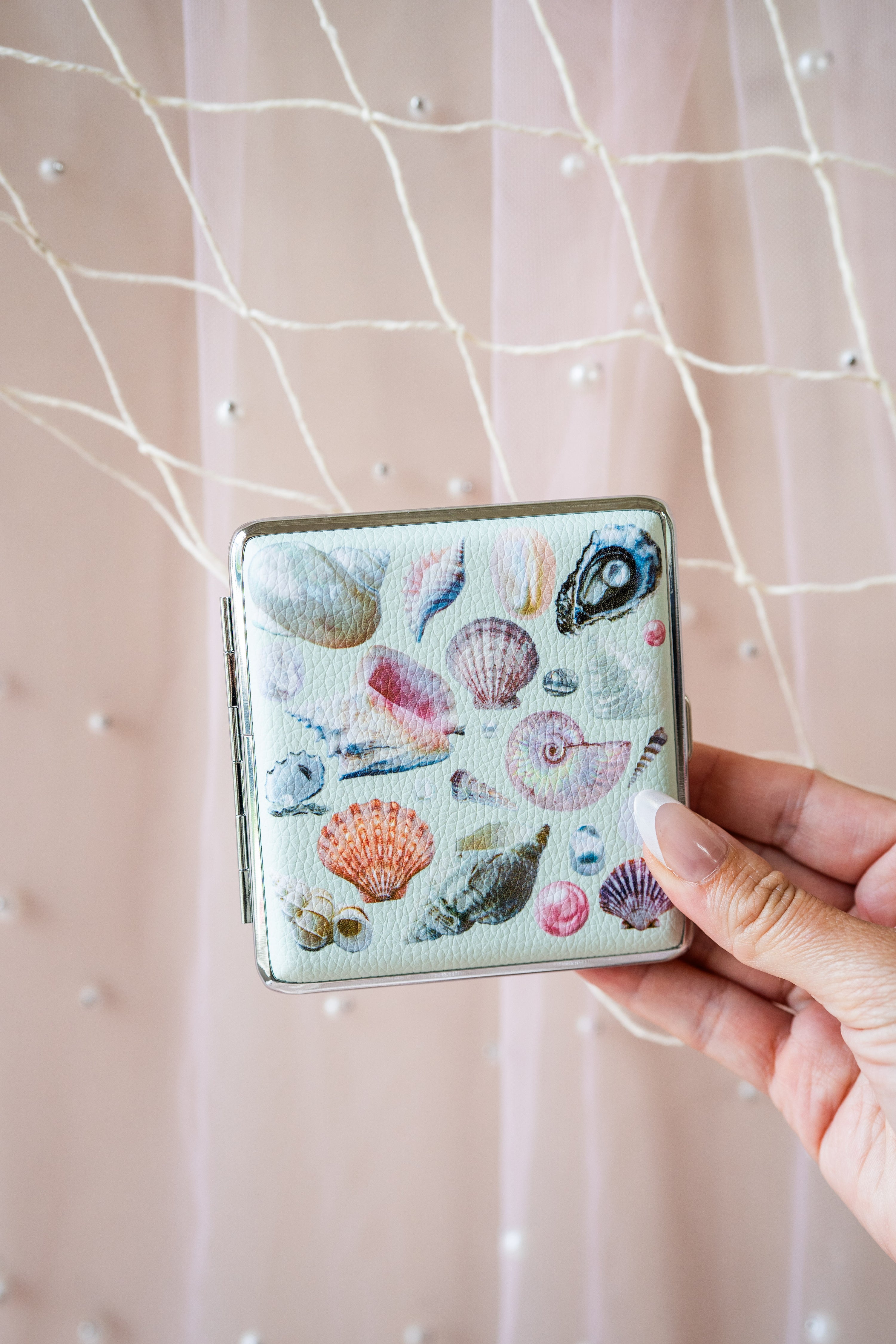 Shell Collection Cig Case