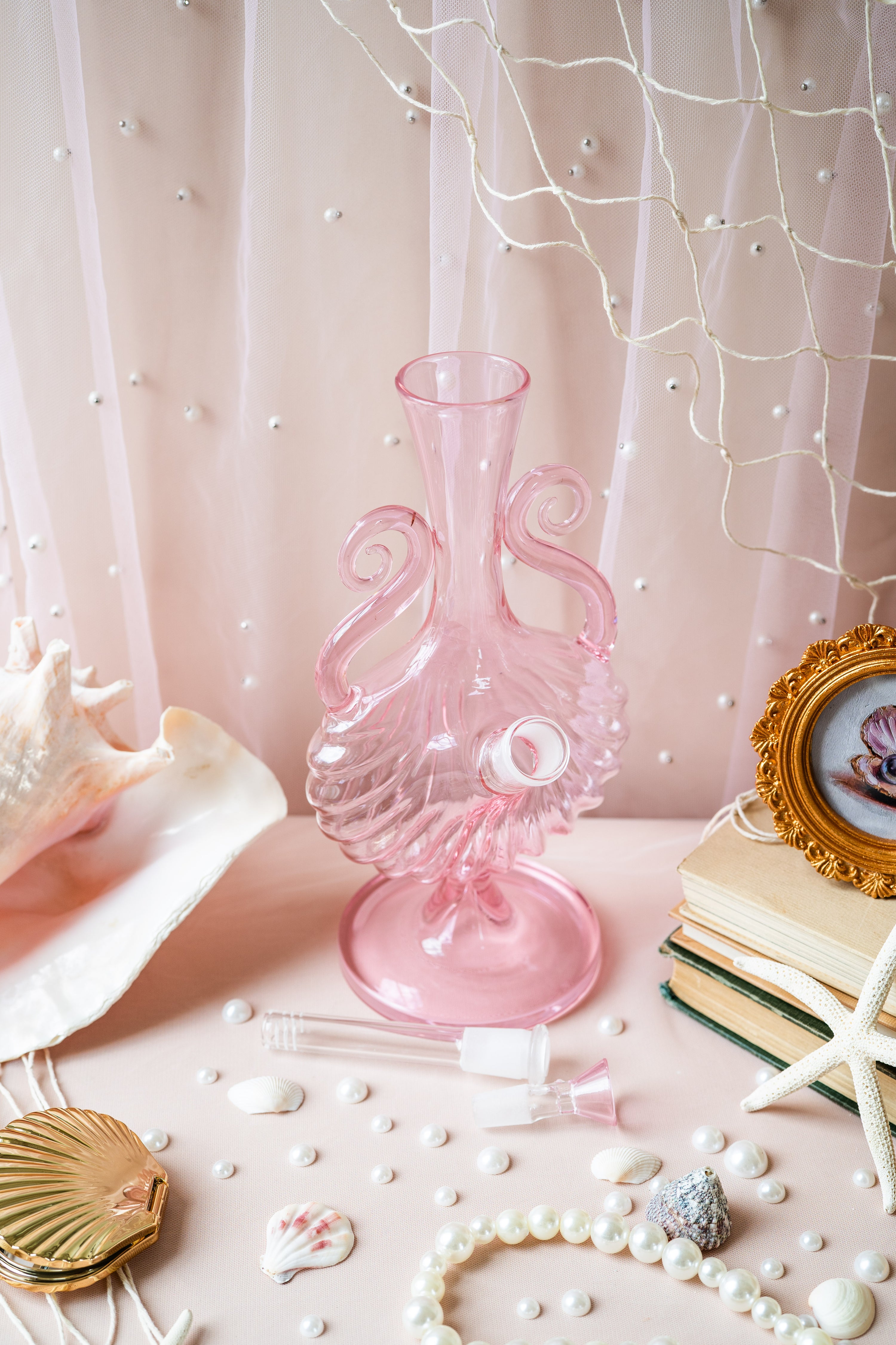 Aphrodite Bong
