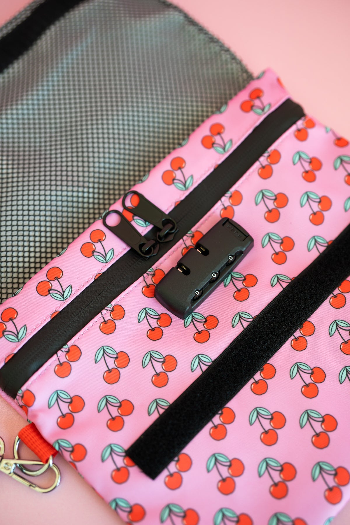 Smell Proof Bag with Lock- Cherry