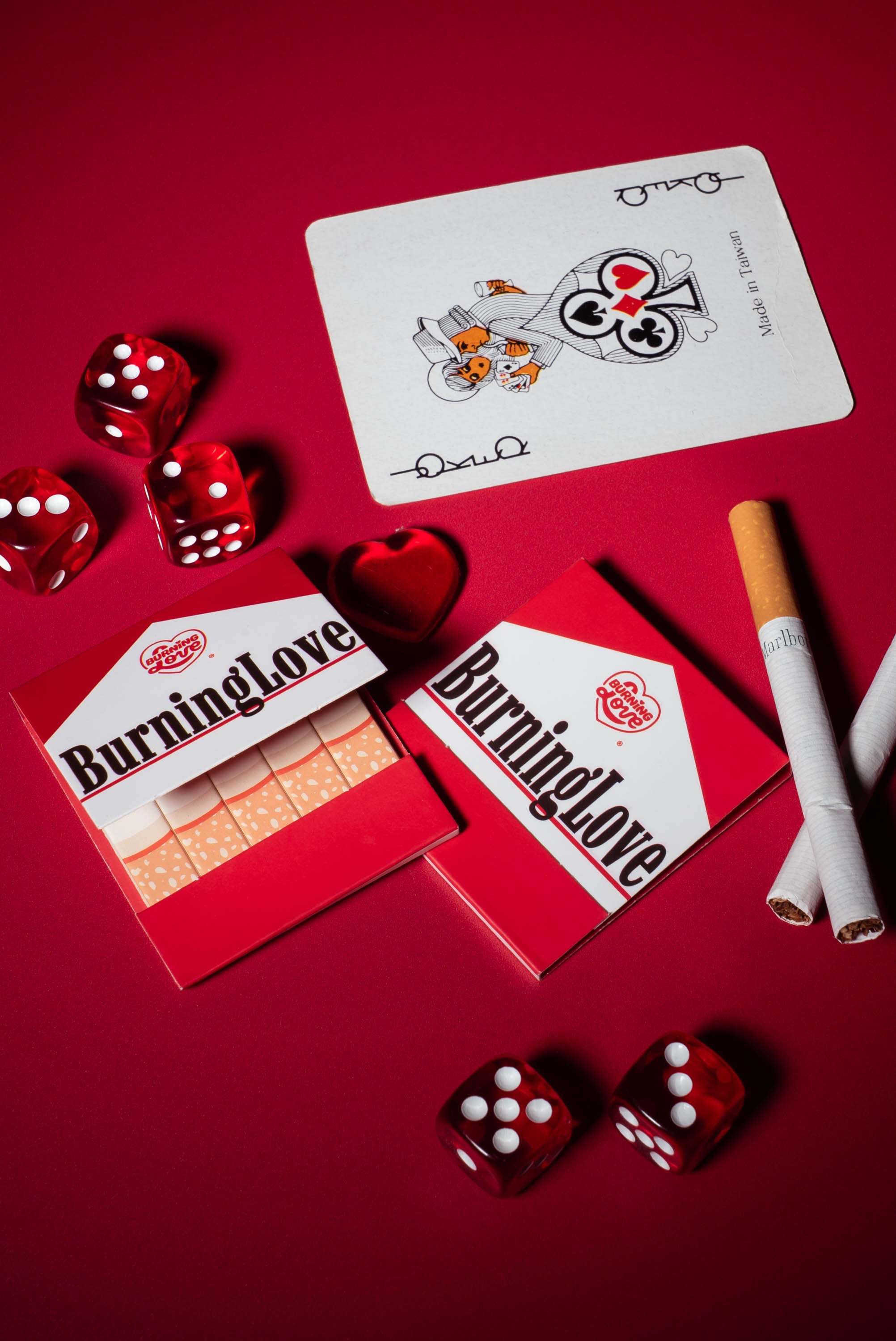 Cigarette Matchbook