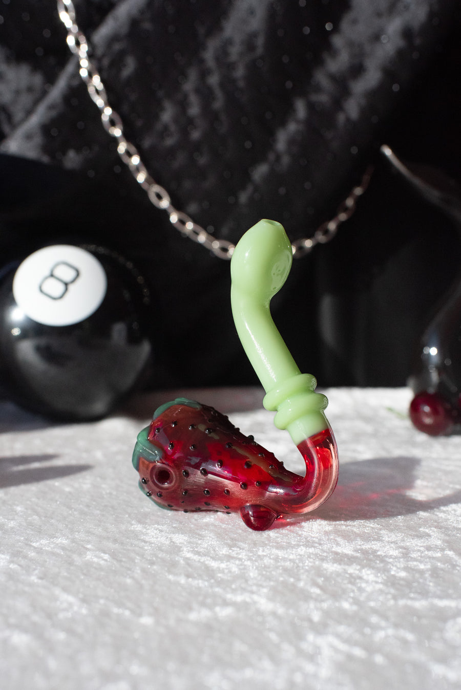 Strawberry Sherlock Pipe