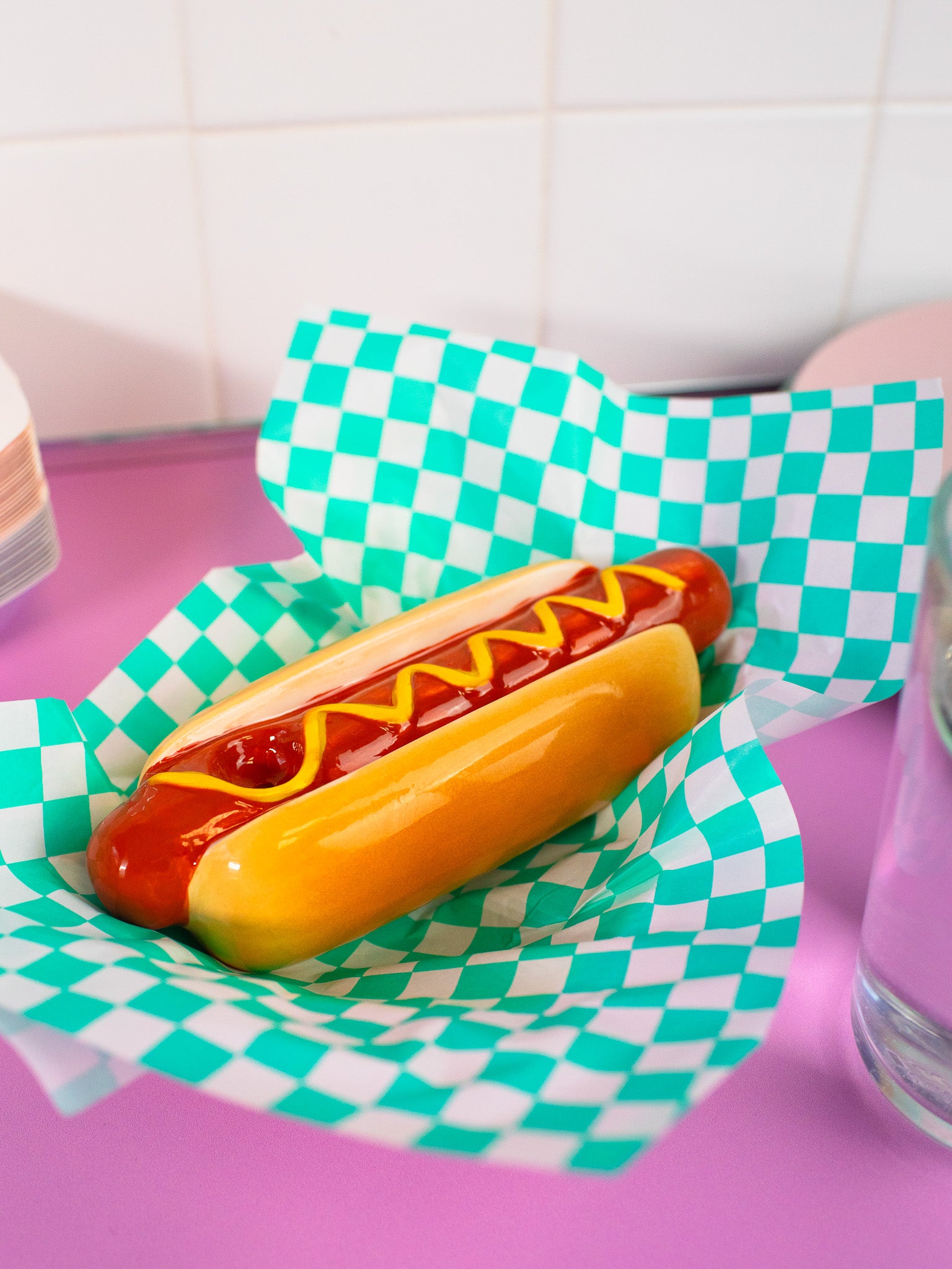 Hot dog pipe Shop Burning Love