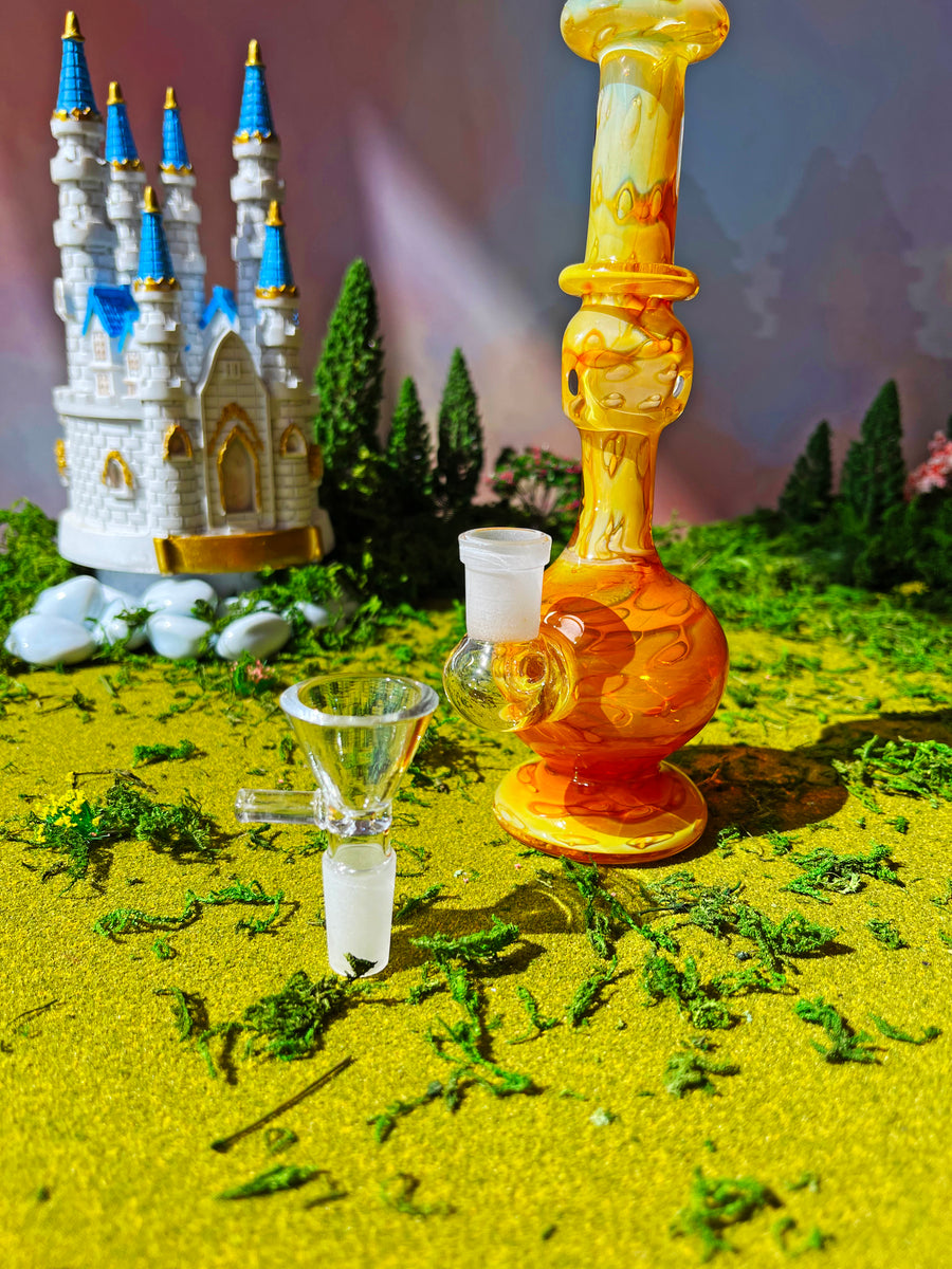 Starry Eyed Bong- Belle