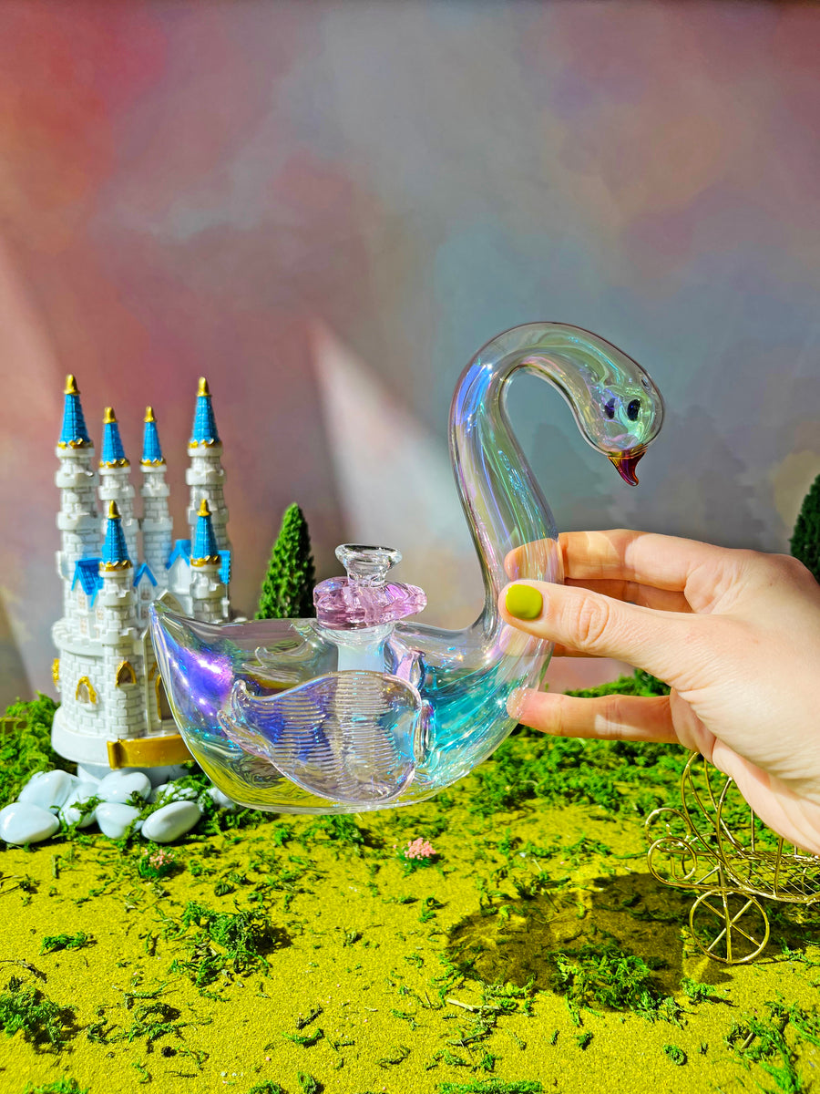 Swan Bong