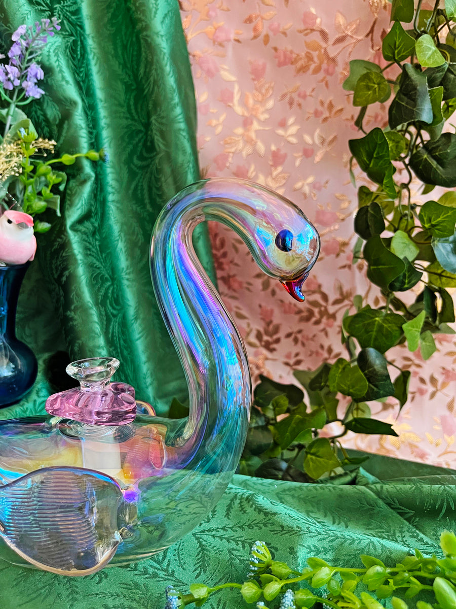 Swan Bong