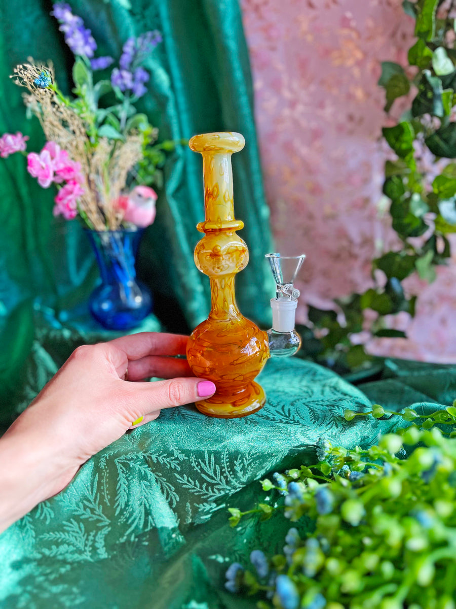 Starry Eyed Bong- Belle