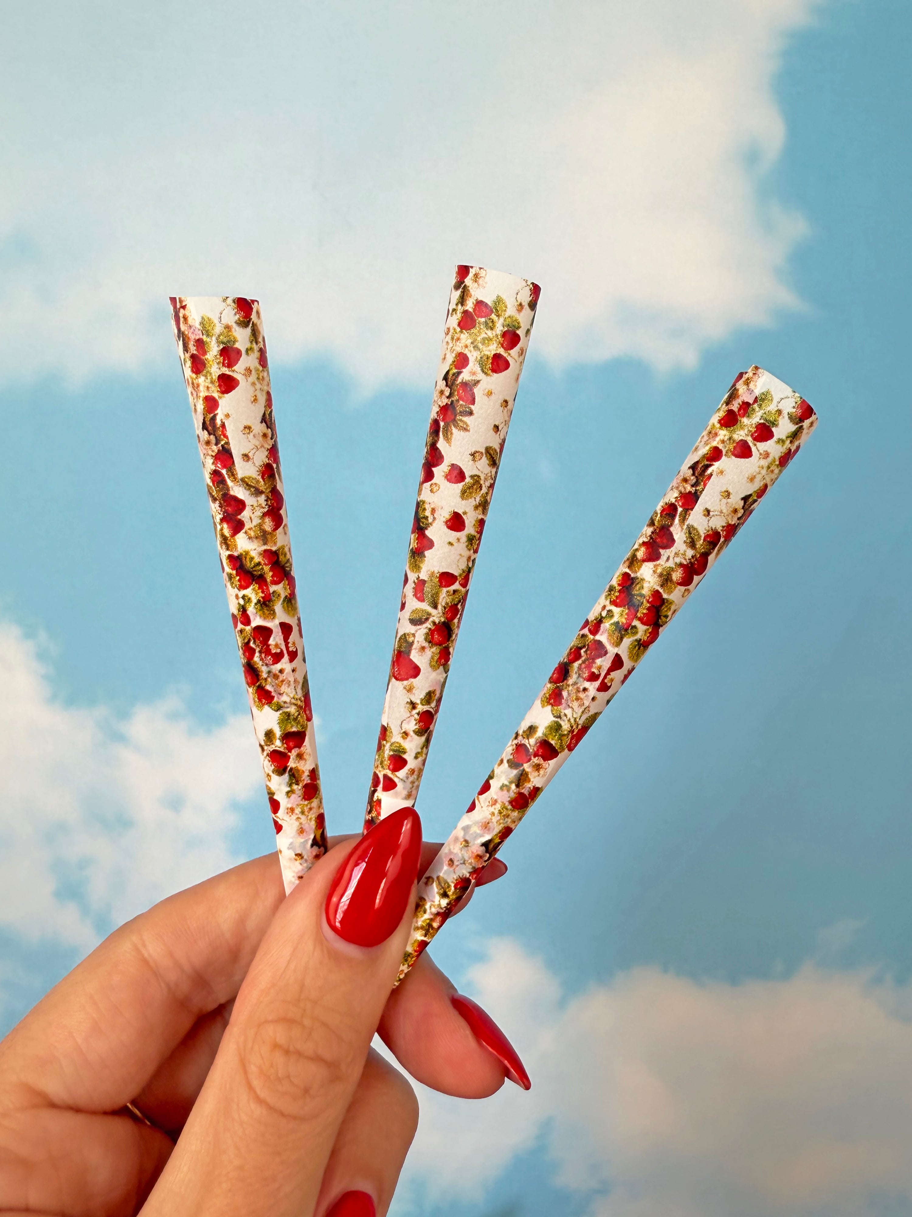 Strawberry Cones - 9 pack