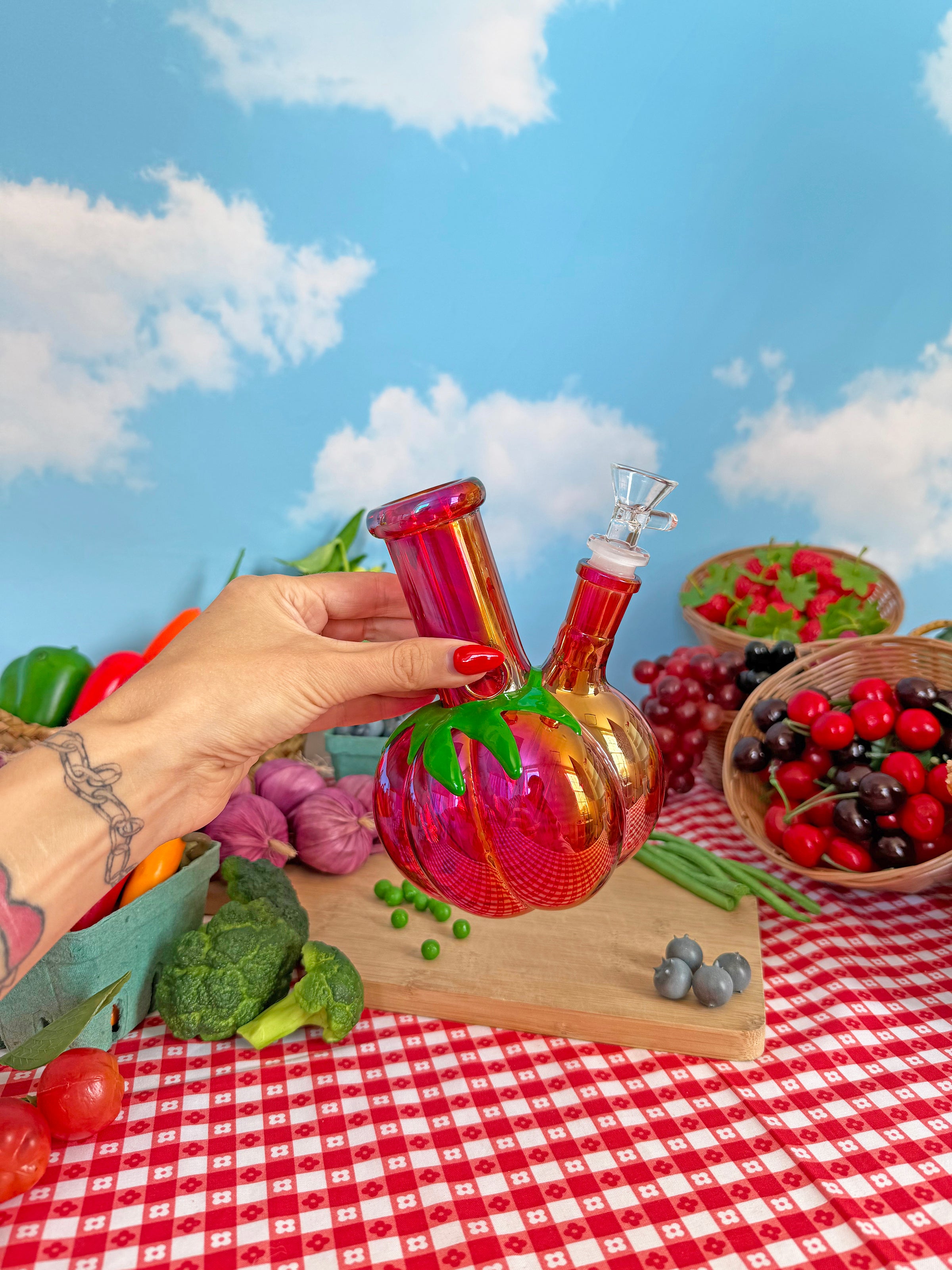 Heirloom Tomato Bong