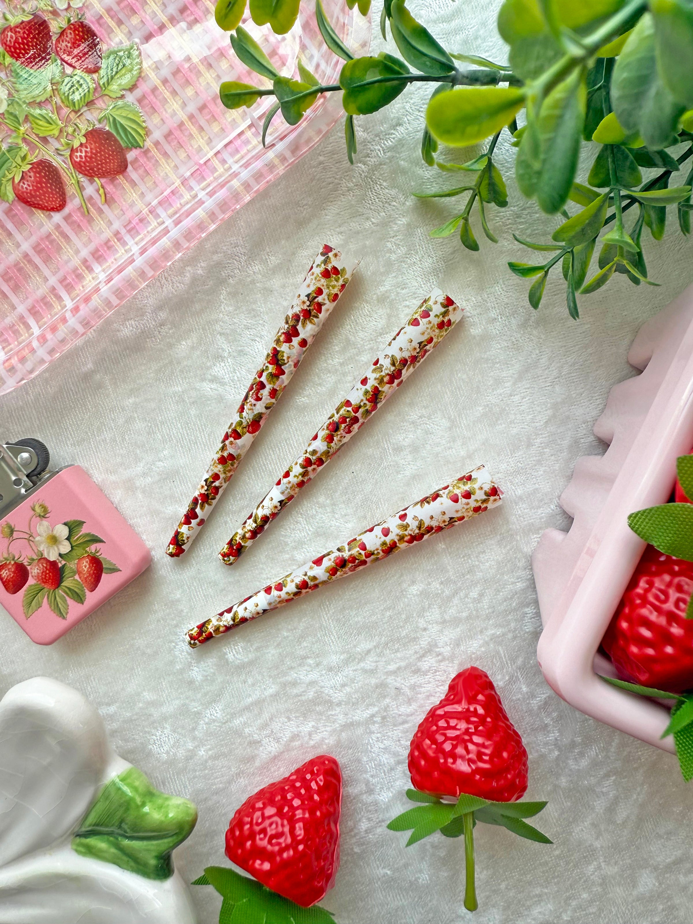 Strawberry Cones - 9 pack