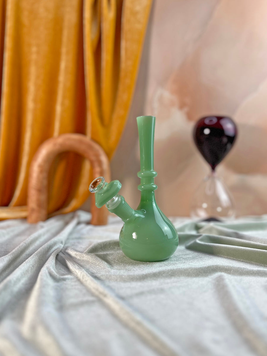 Love Potion Water Pipe- jade