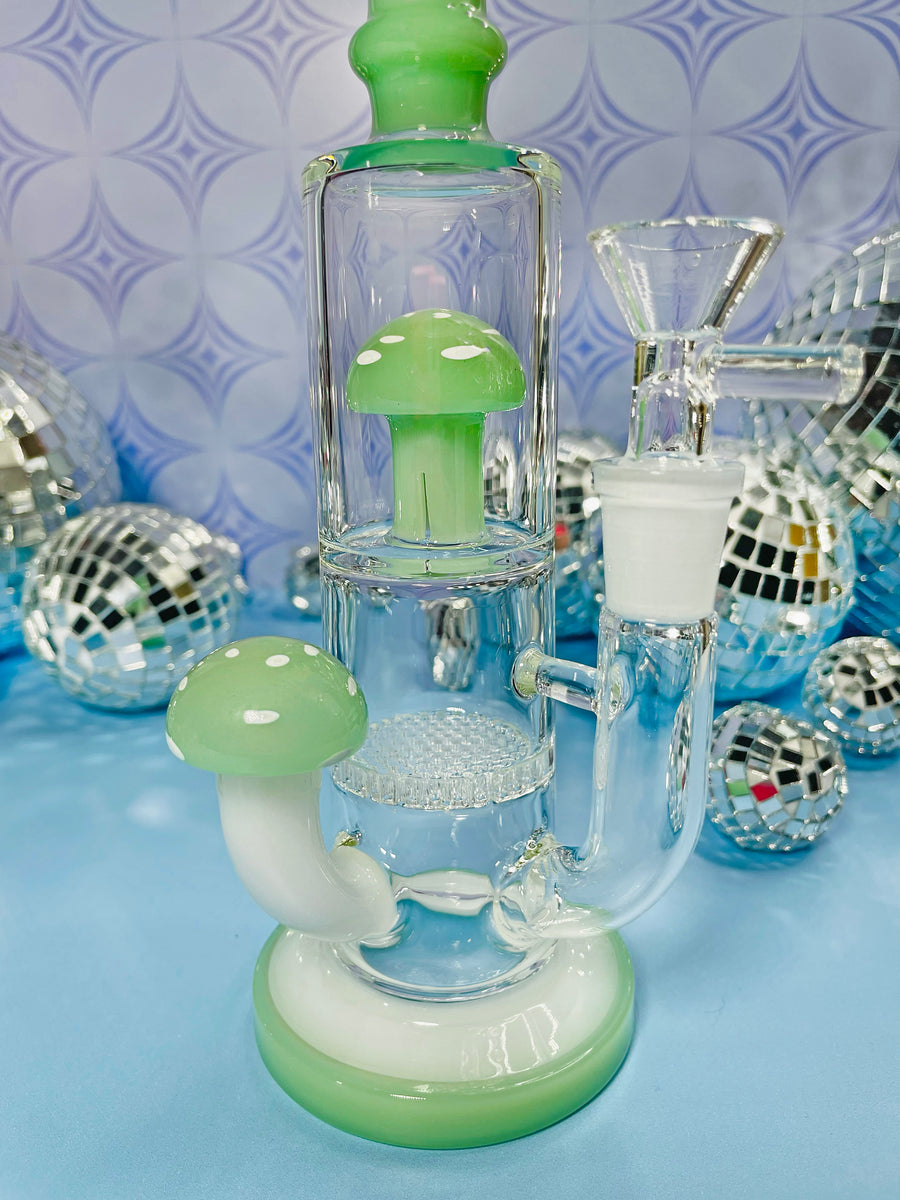 Jade Mushroom Water Pipe