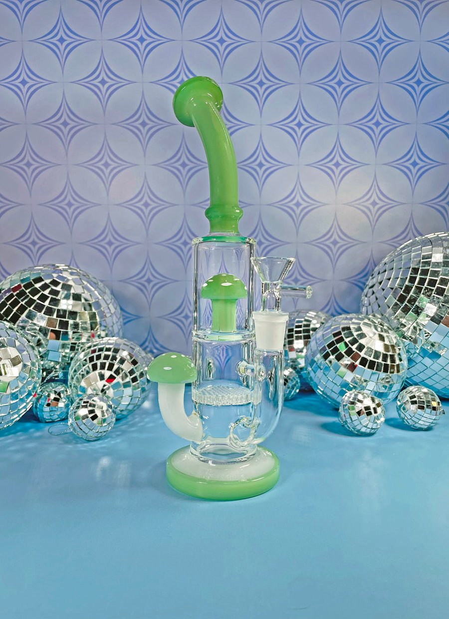 Jade Mushroom Water Pipe