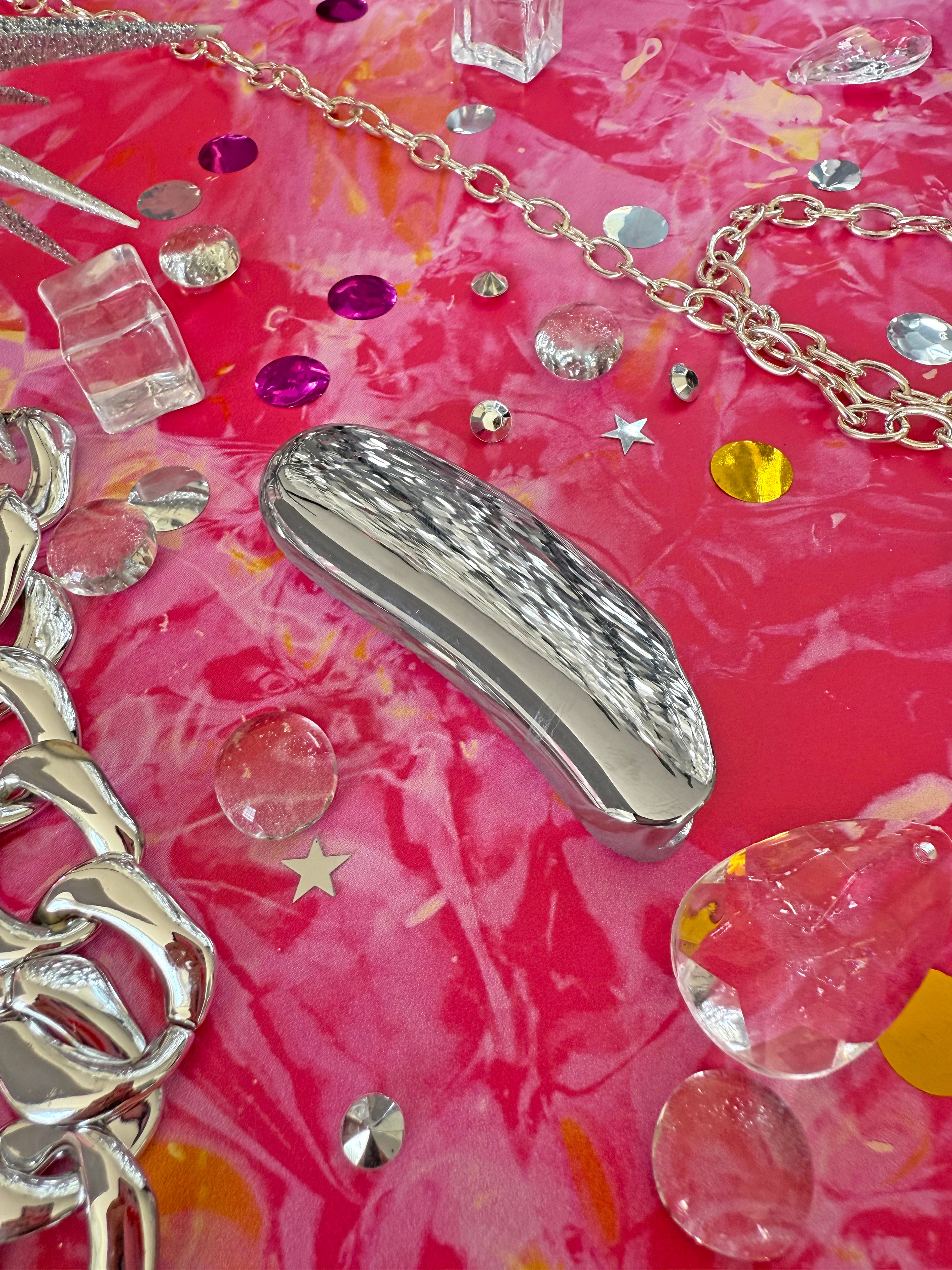 Bean Lighter Case- Silver