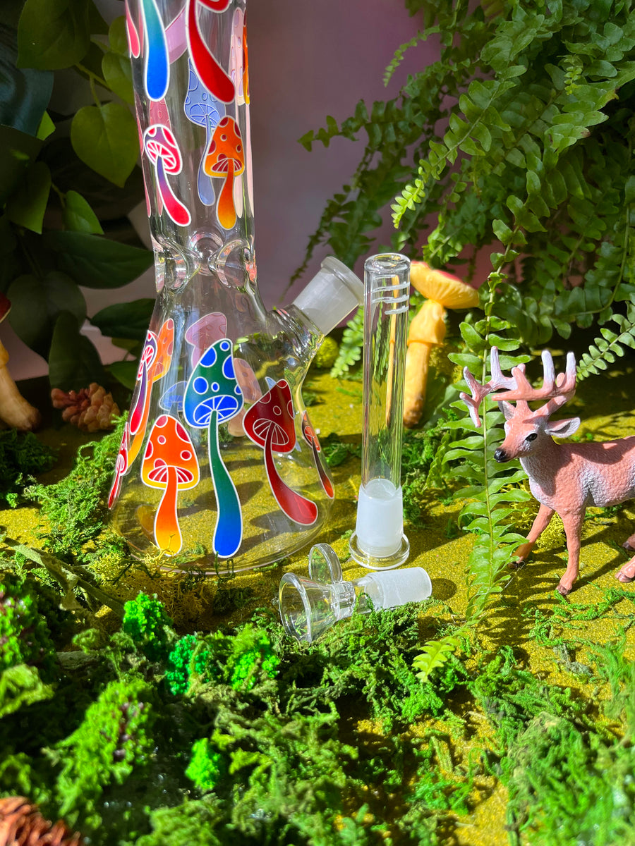 Psychedelic Mushroom Glow In The Dark Beaker Bong
