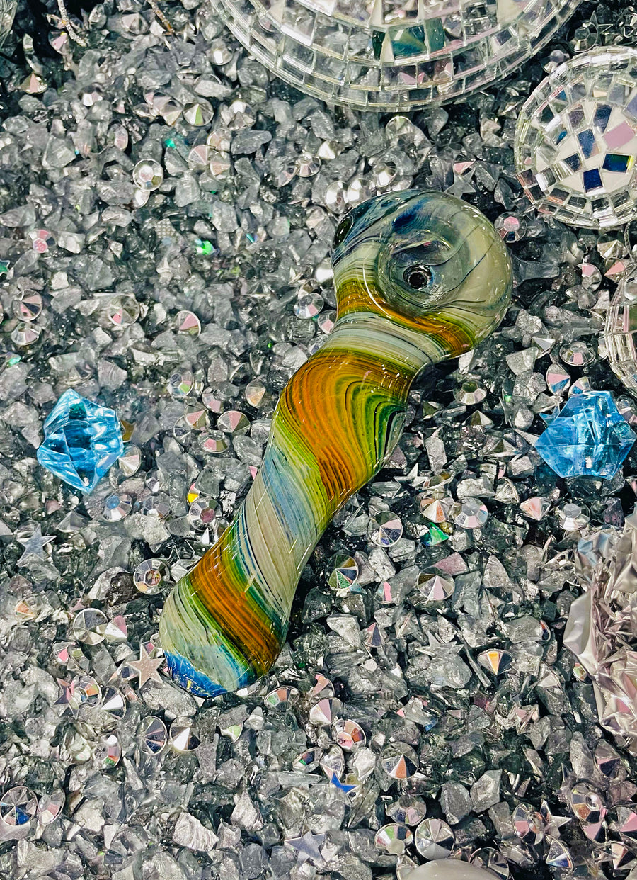 Saturn Pipe
