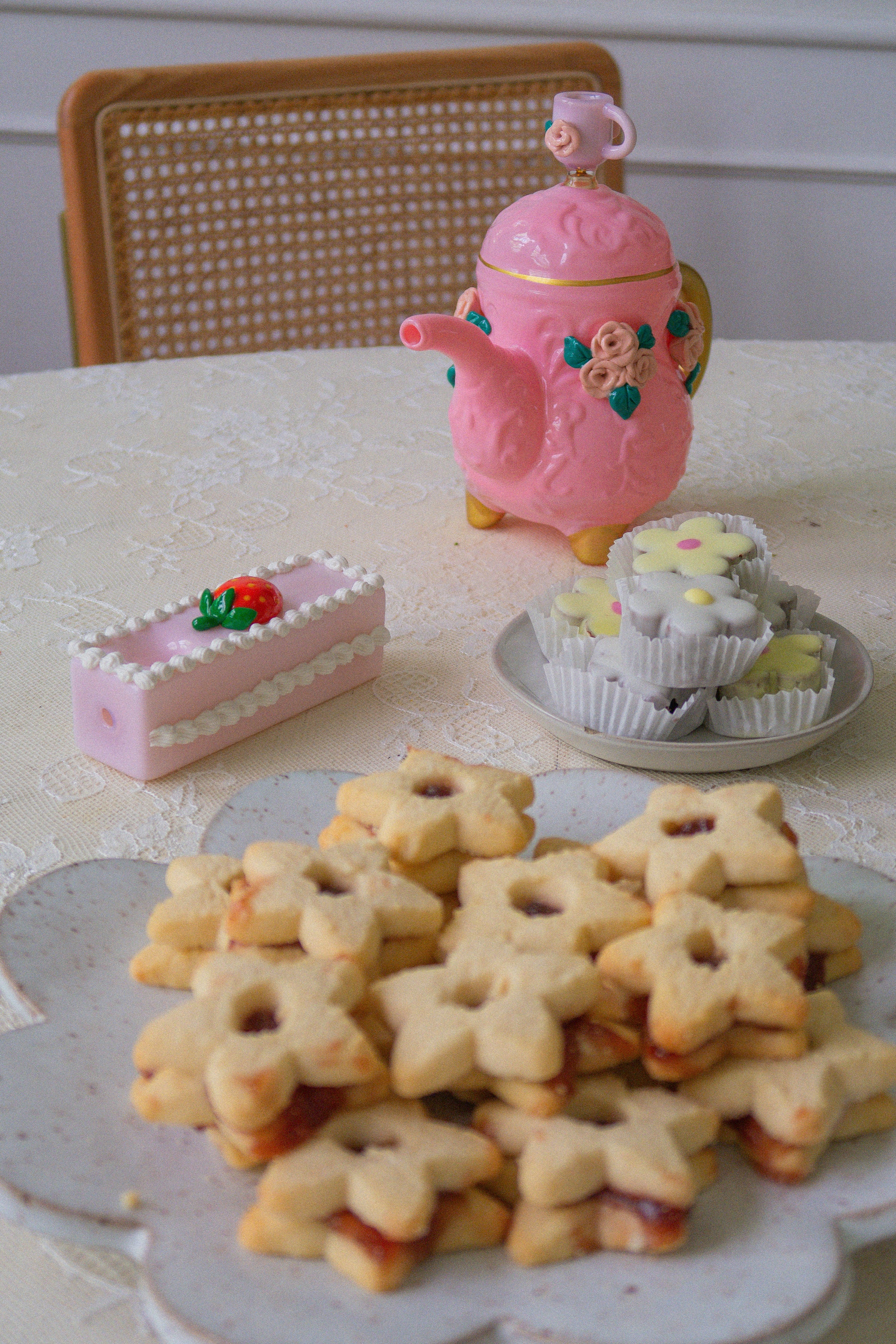 Petit Four Pipe
