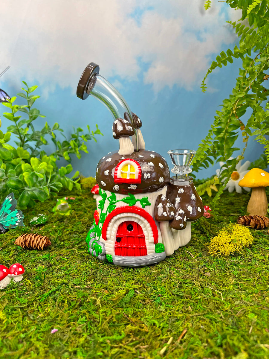 Gnome Home Bong- brown