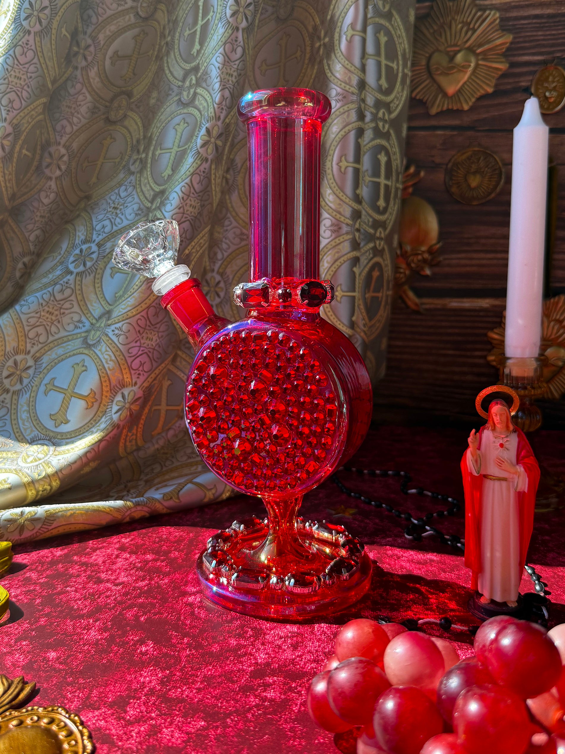 Adoration Bong