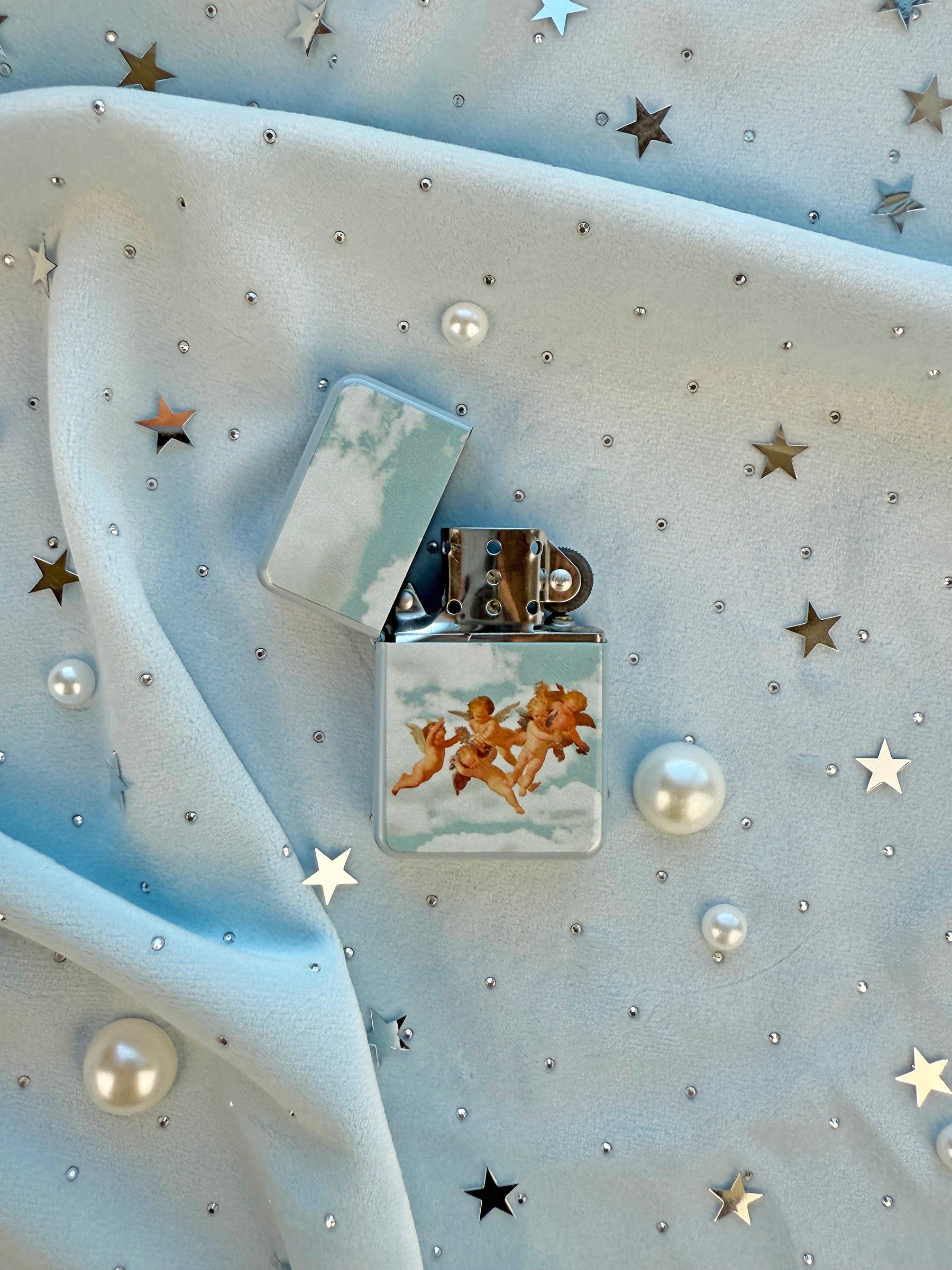 Cherub Lighter