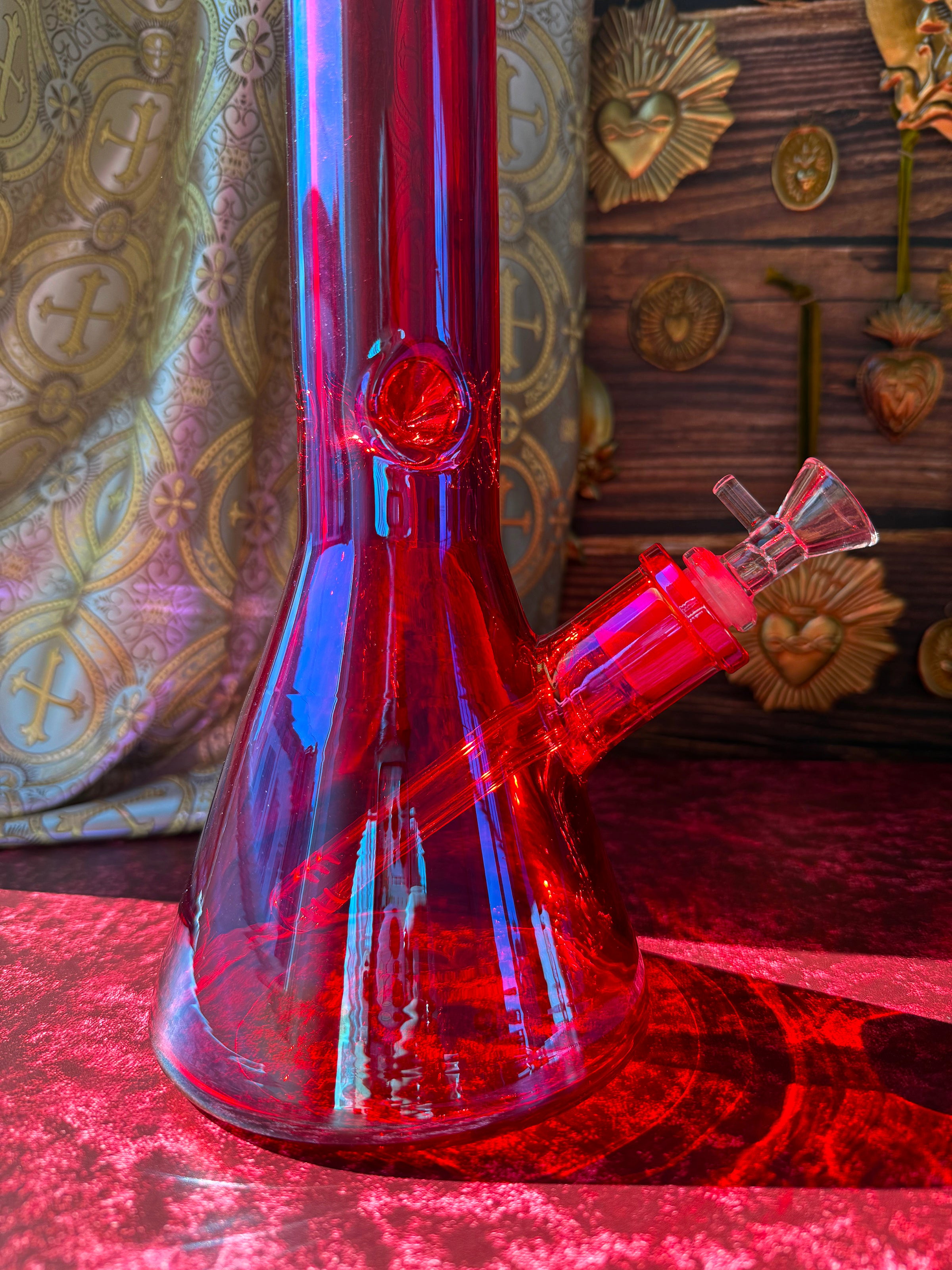 XL Radiant Bong - Cherry Red