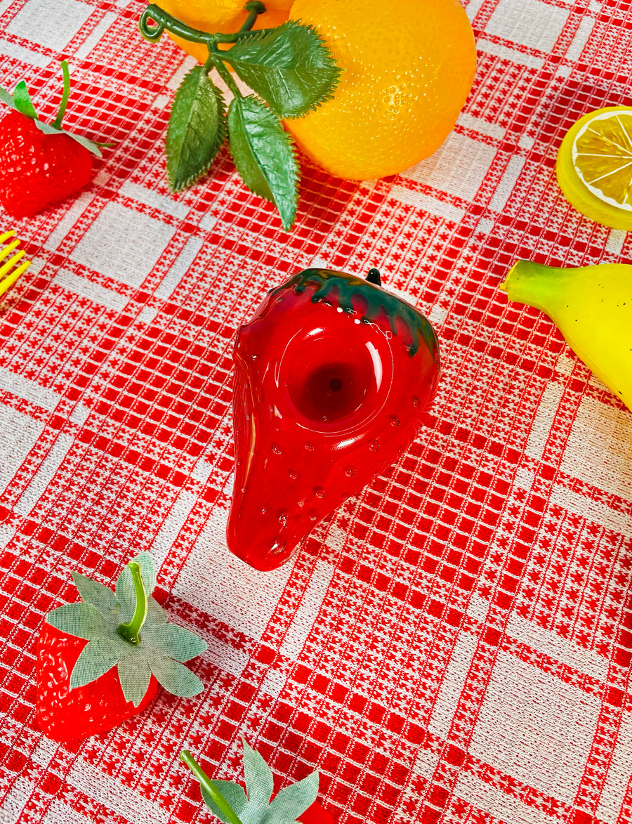 Strawberry Fruit Pipe