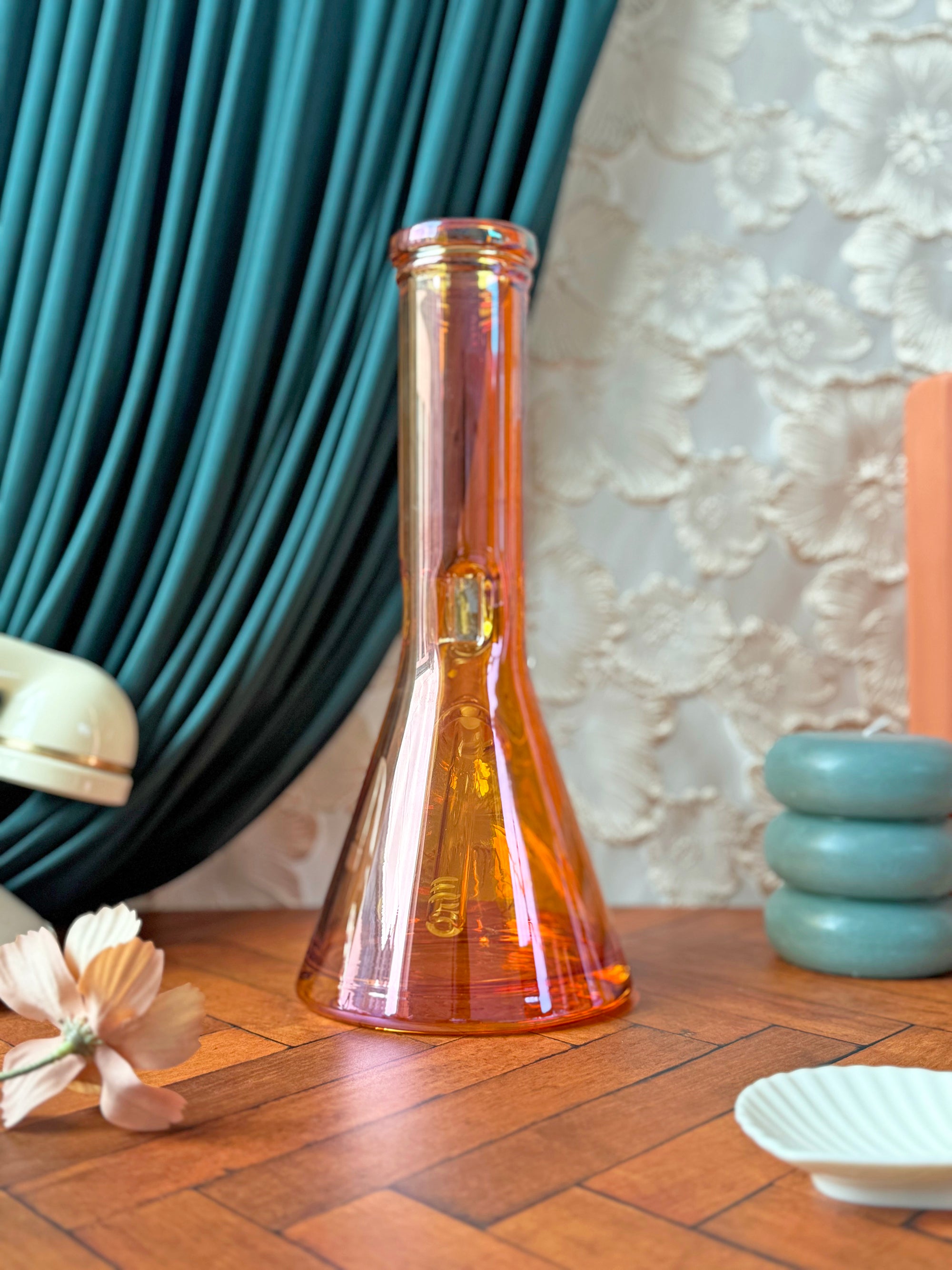 Amber Iridescent Beaker Bong