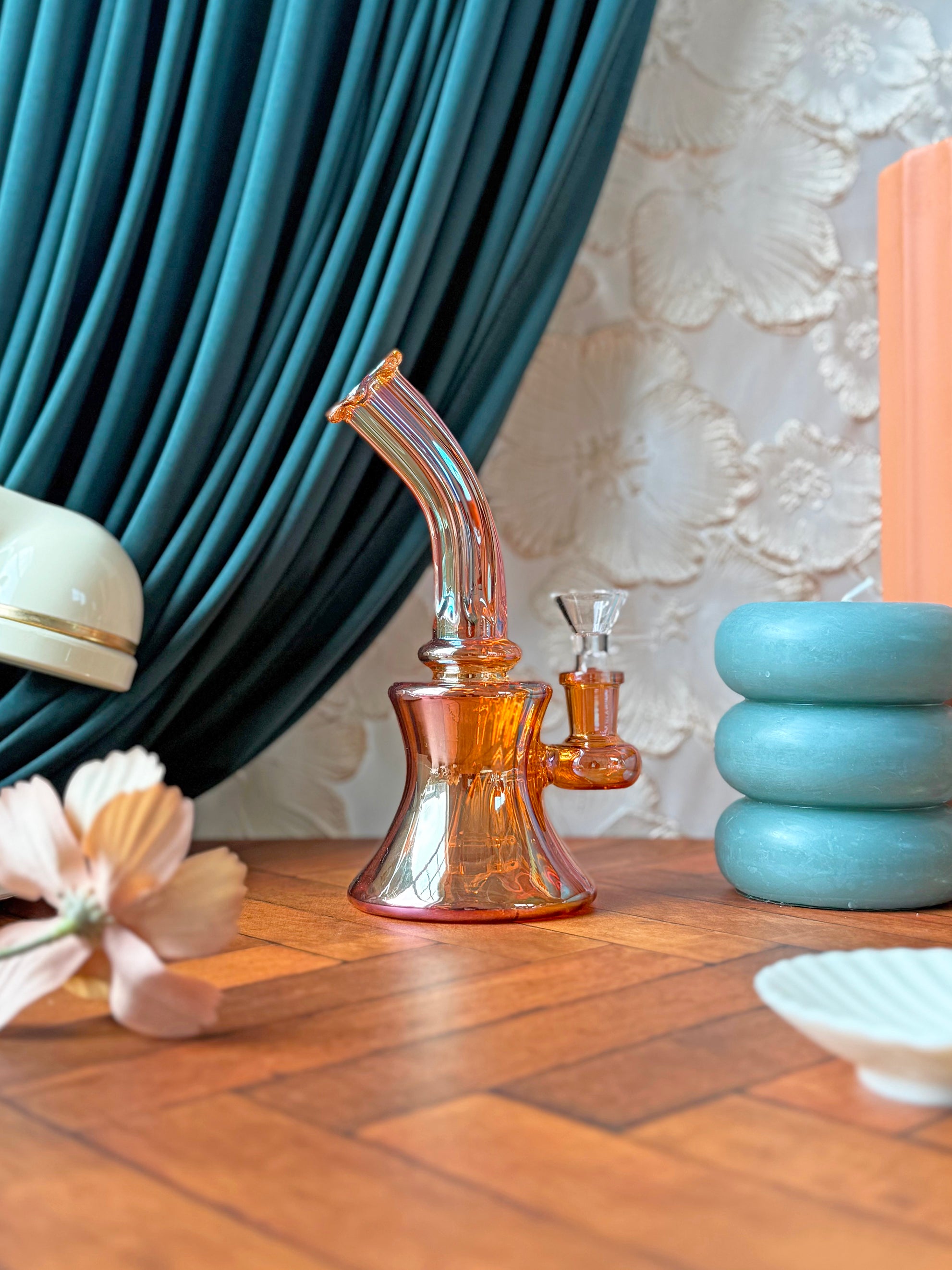 Fluted Flower Mini Bong