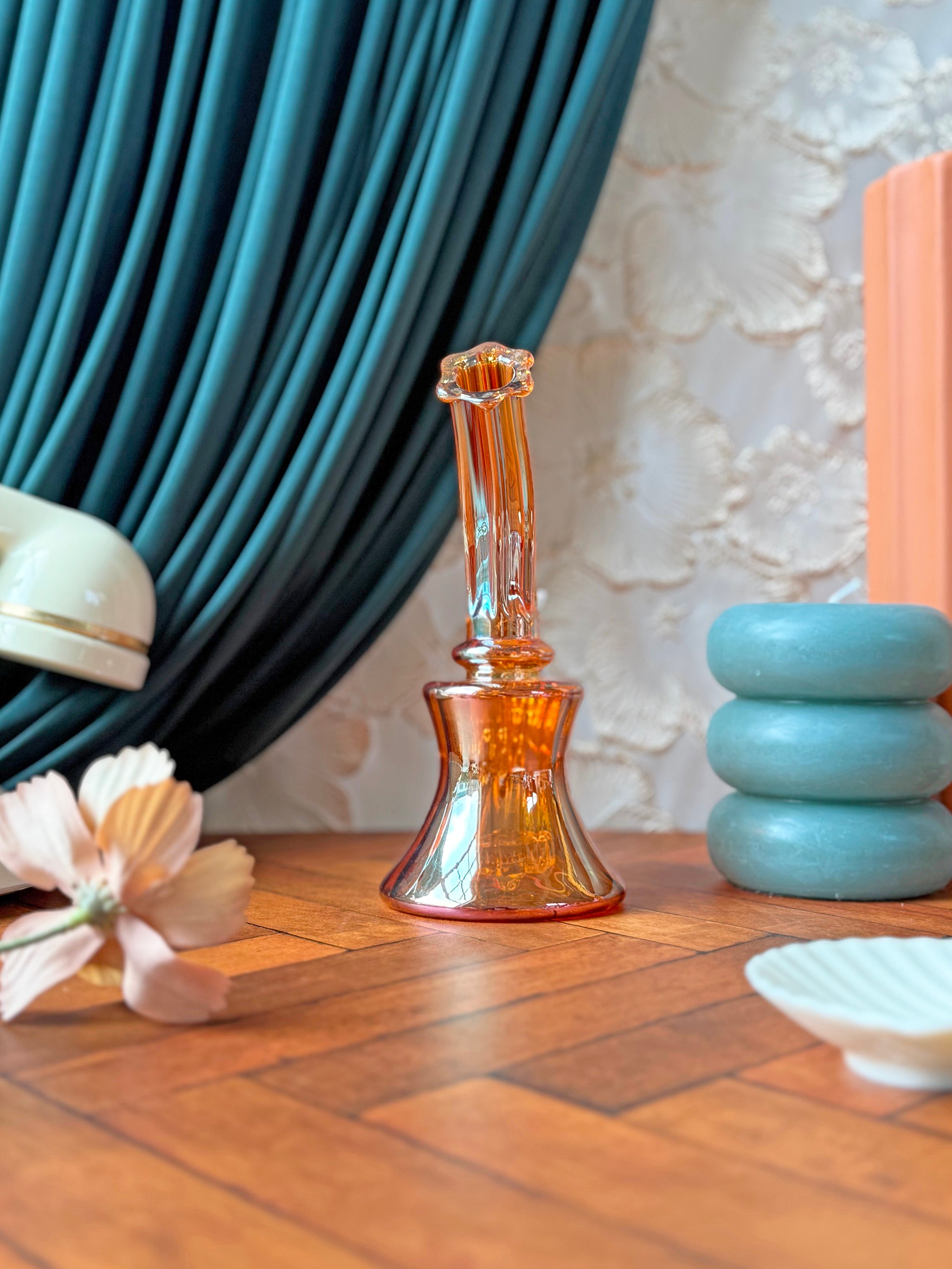 Fluted Flower Mini Bong