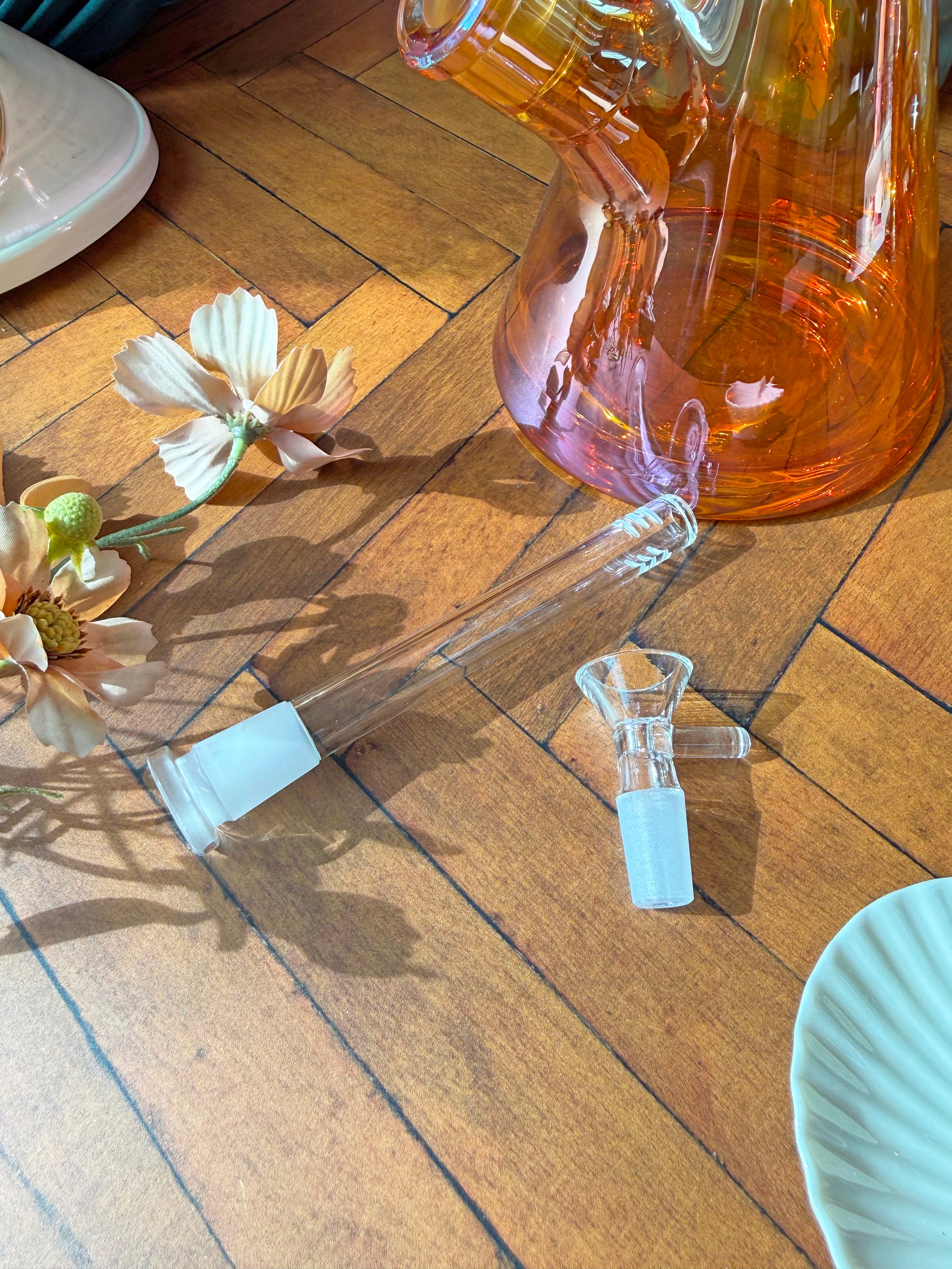 Amber Iridescent Beaker Bong