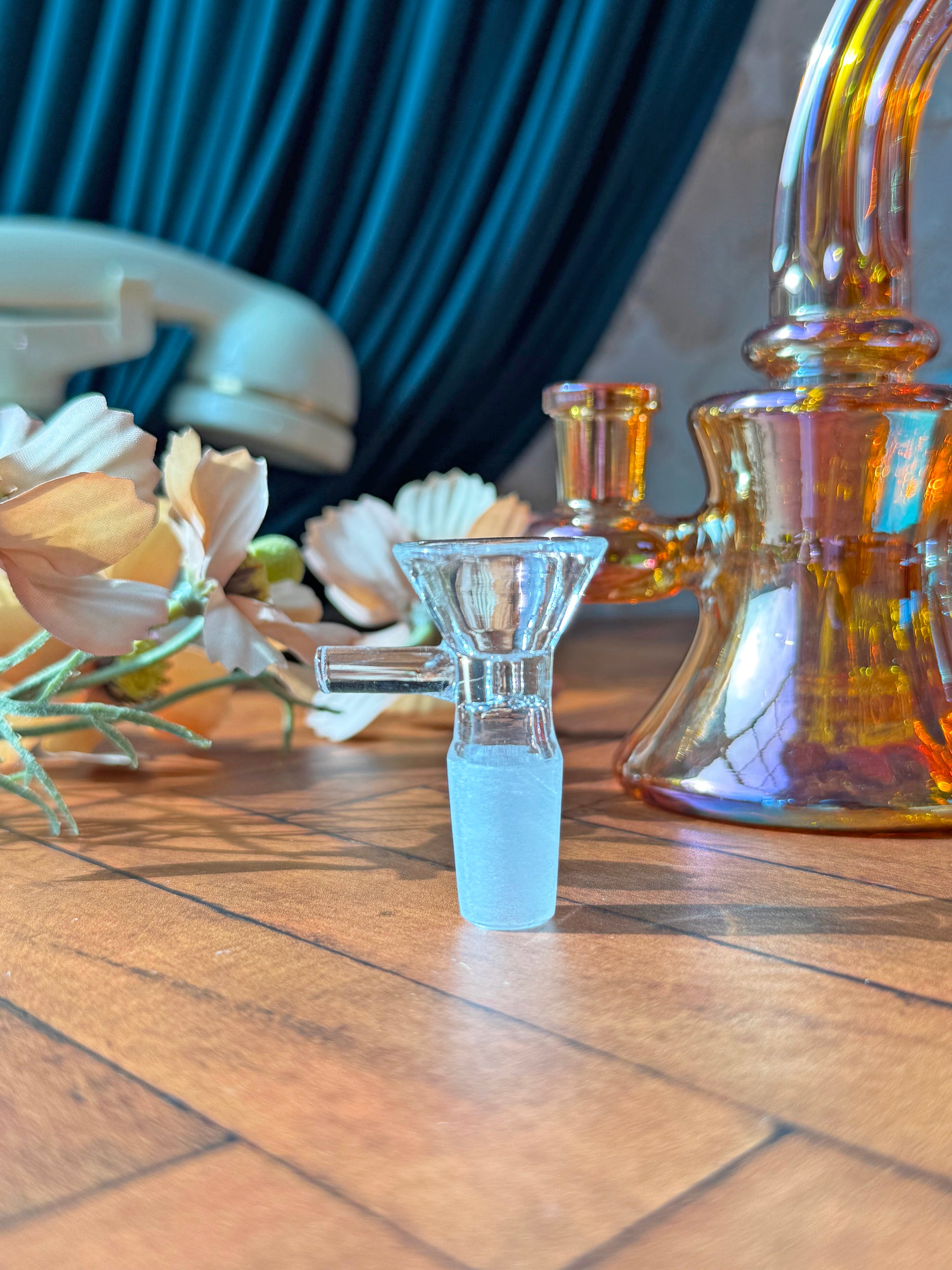 Fluted Flower Mini Bong