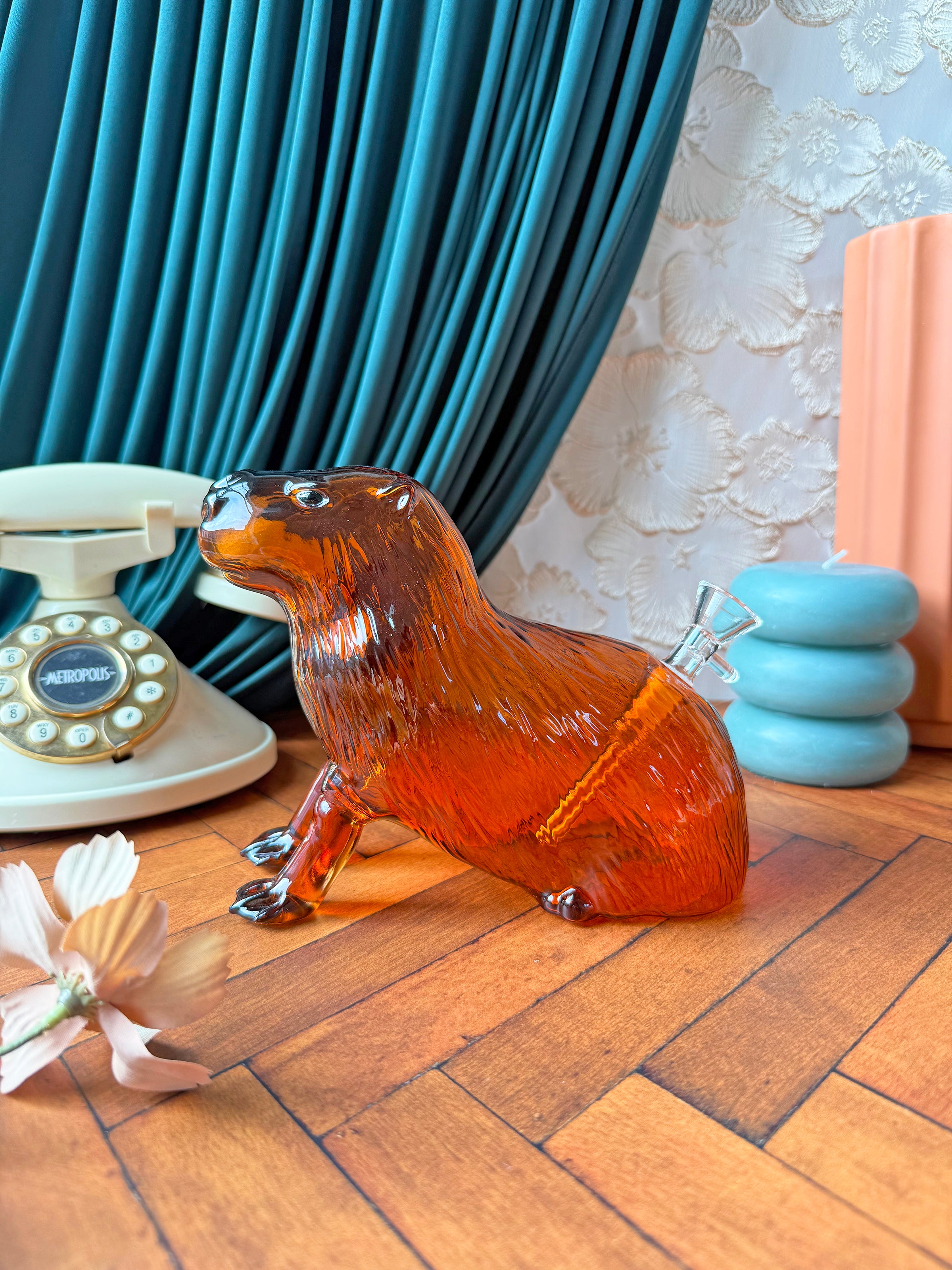 Capybara Bong