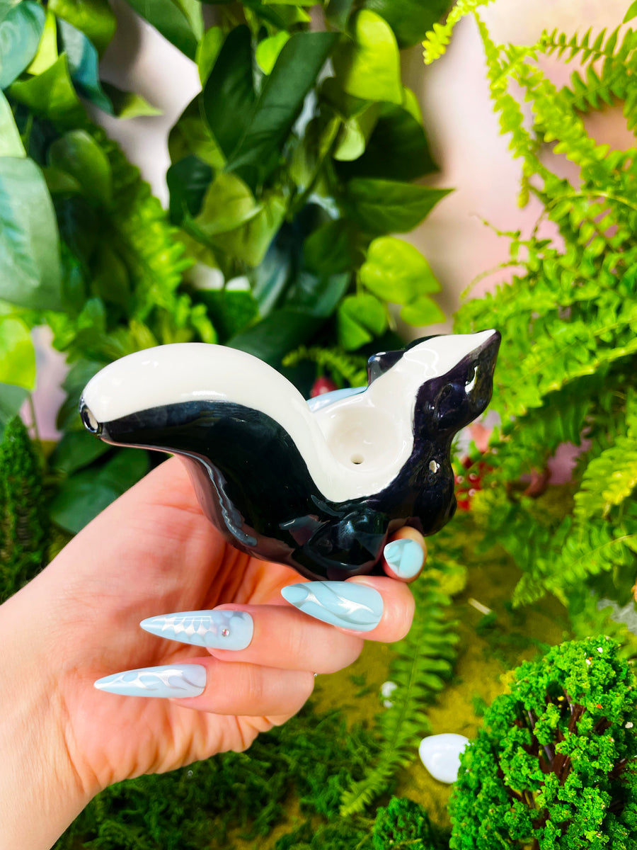 Skunk Pipe