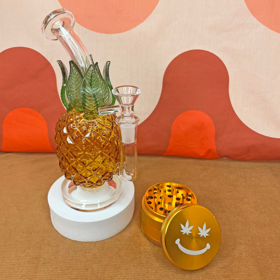 Pineapple Water Pipe- Amber Glass
