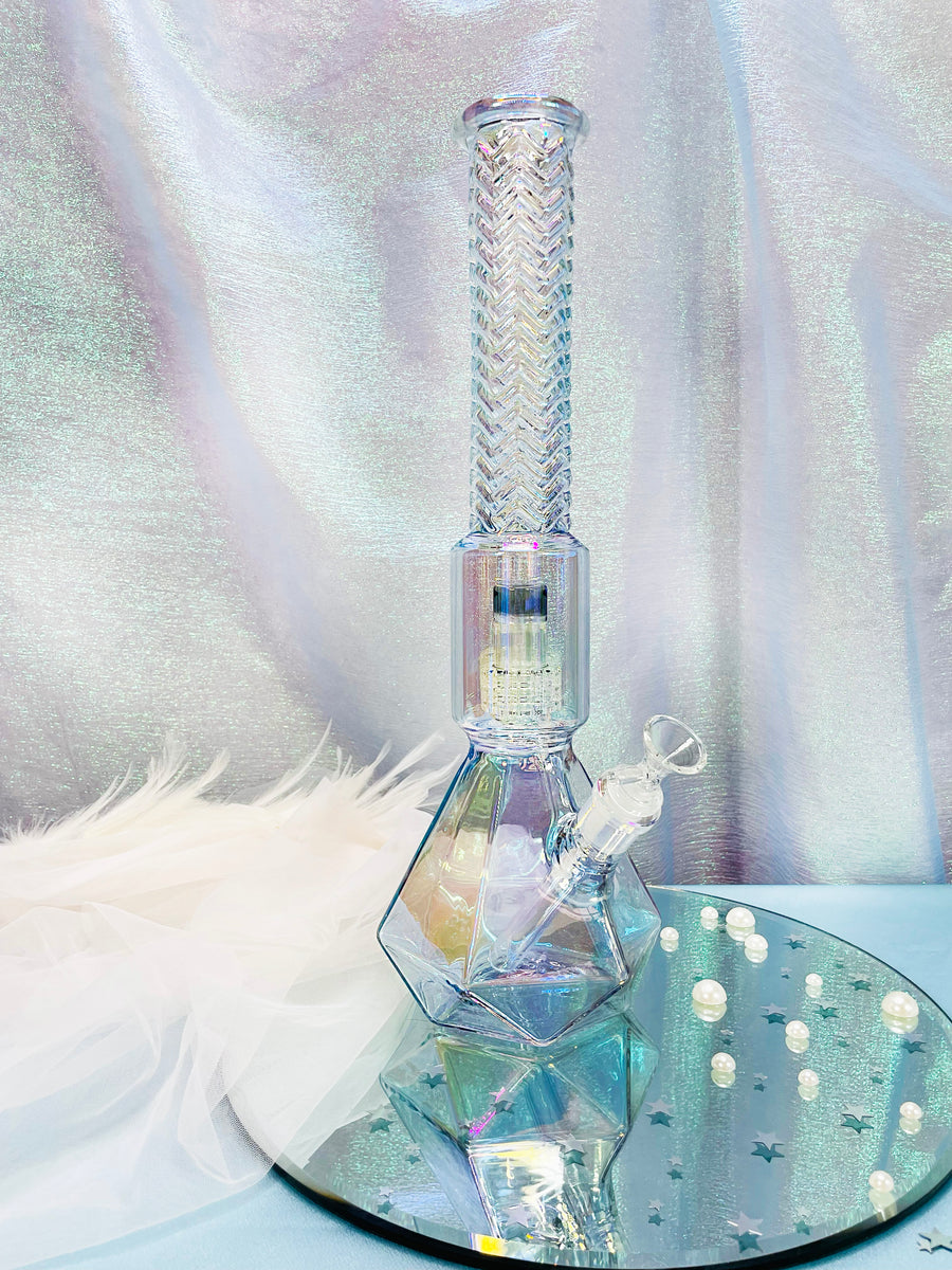 16" Divine Dream Diamond Beaker Bong