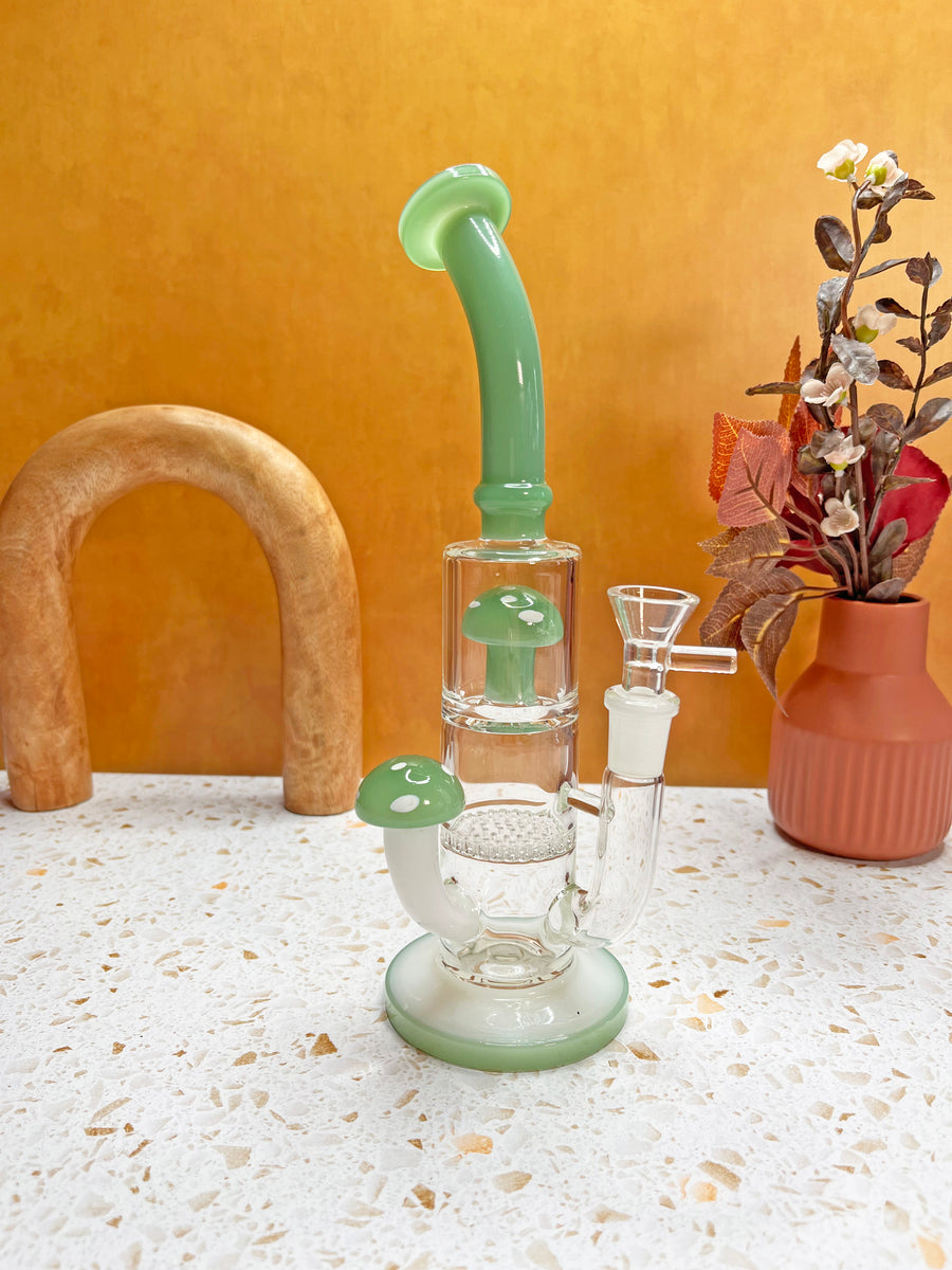 Jade Mushroom Water Pipe