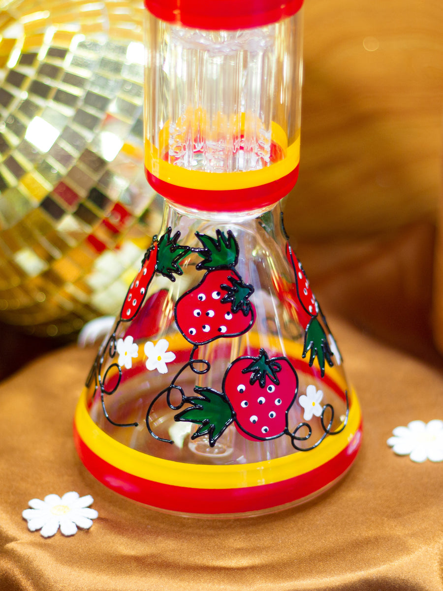 Strawberry Fields Bong